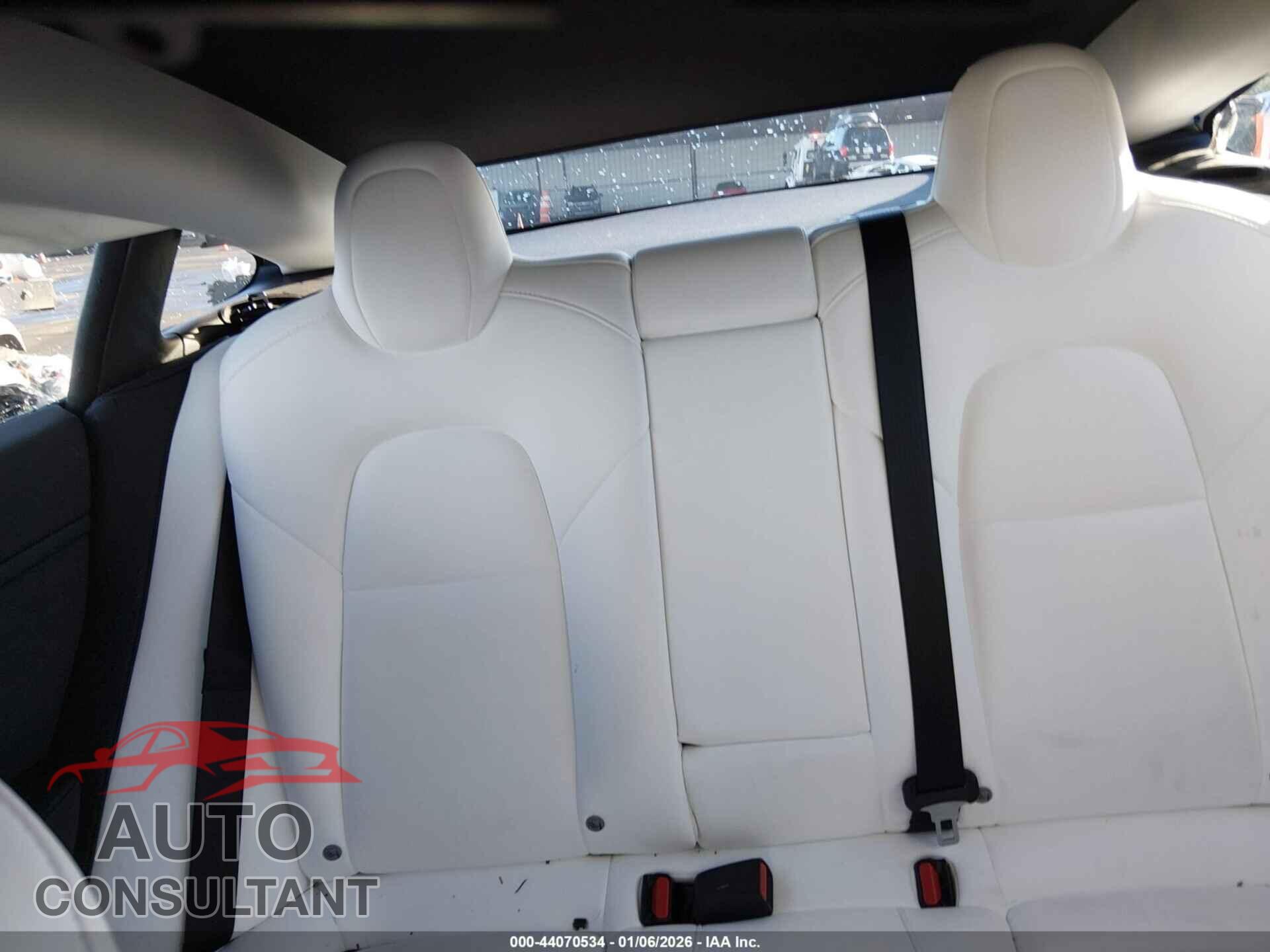 TESLA MODEL 3 2023 - 5YJ3E1EA4PF546480