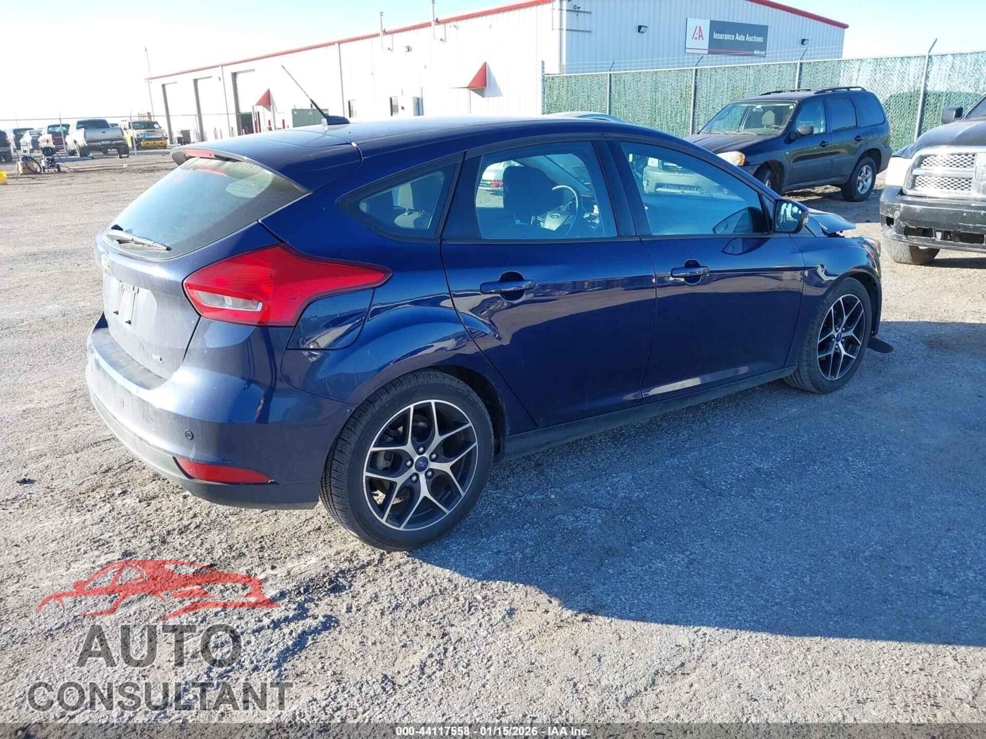 FORD FOCUS 2017 - 1FADP3M28HL205334