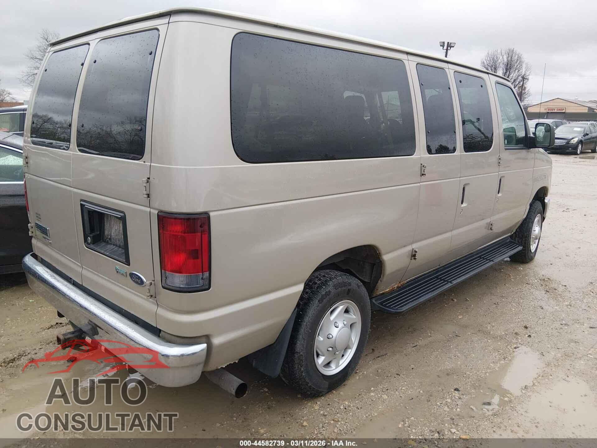 FORD E-350 SUPER DUTY 2012 - 1FBNE3BL7CDA99899