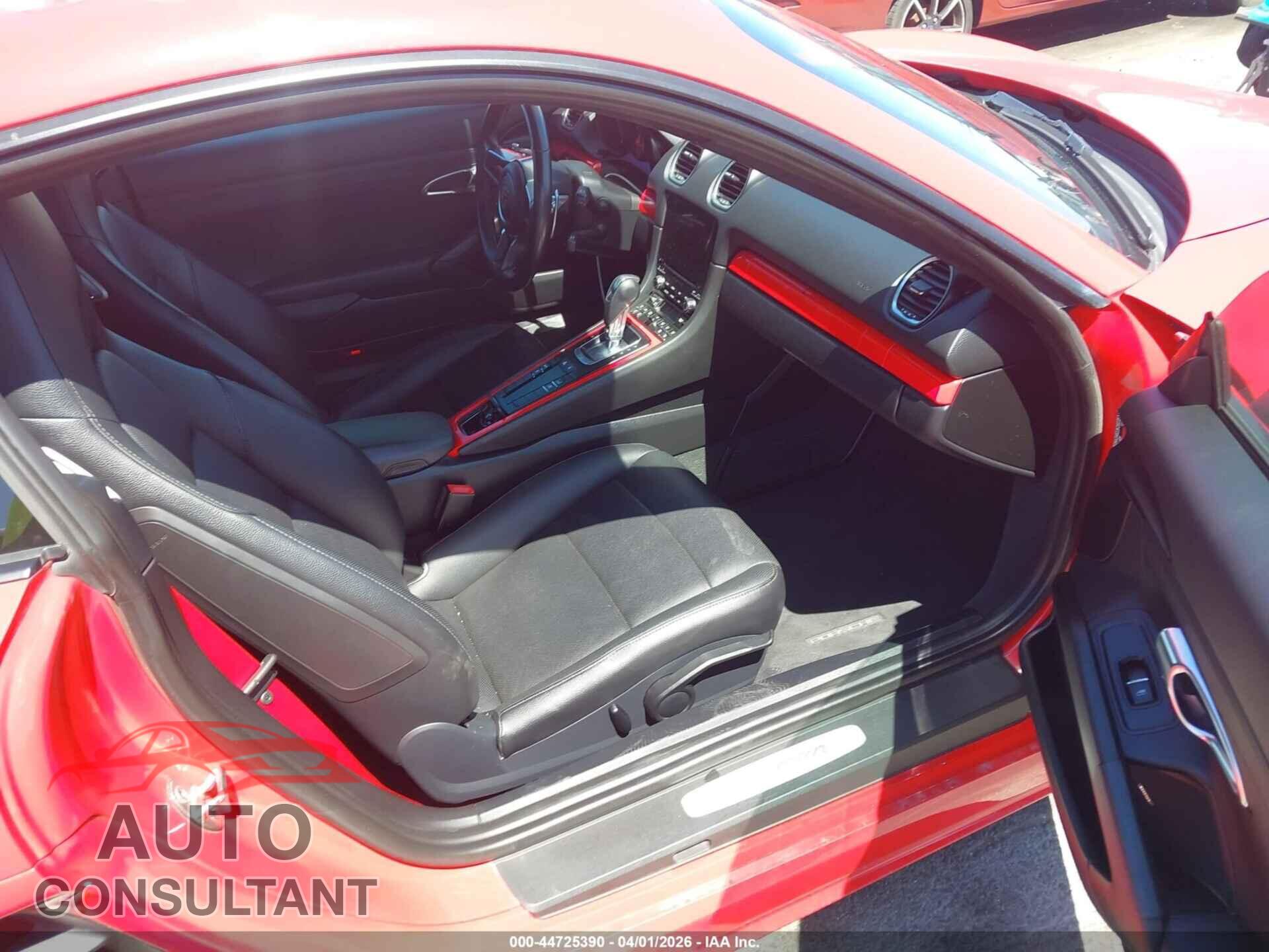 PORSCHE 718 CAYMAN 2018 - WP0AA2A82JK260357