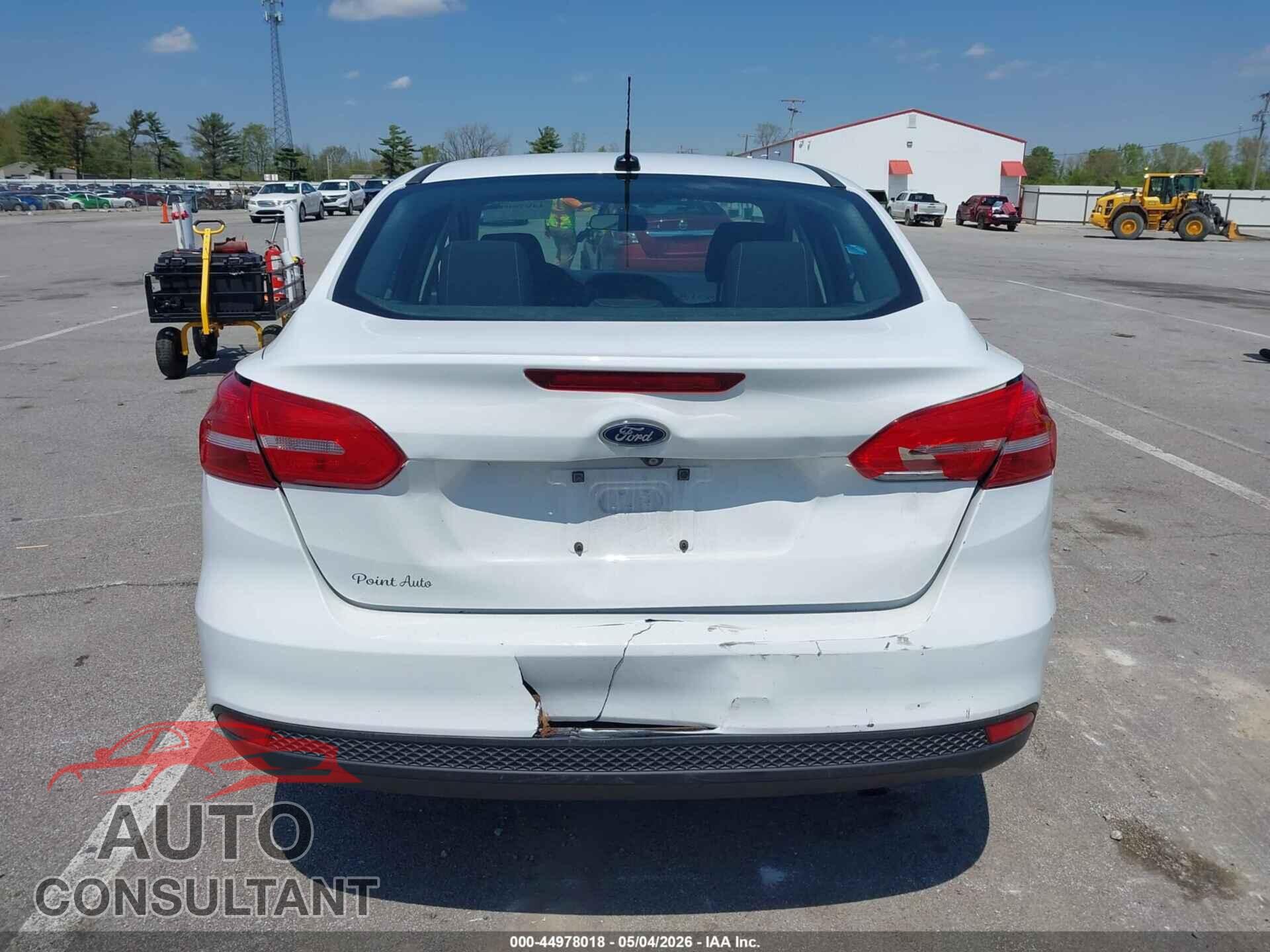 FORD FOCUS 2016 - 1FADP3E20GL285290
