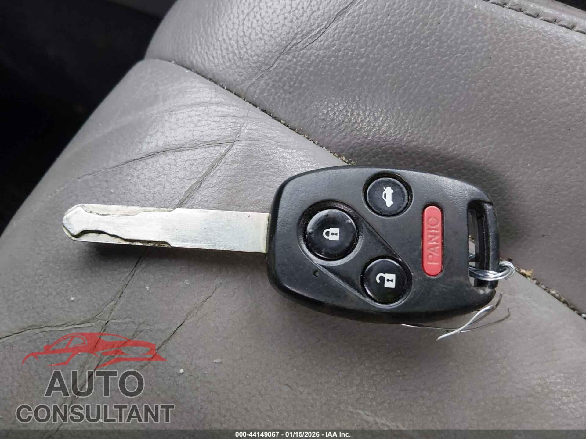 HONDA ACCORD 2012 - 1HGCP3F87CA025274