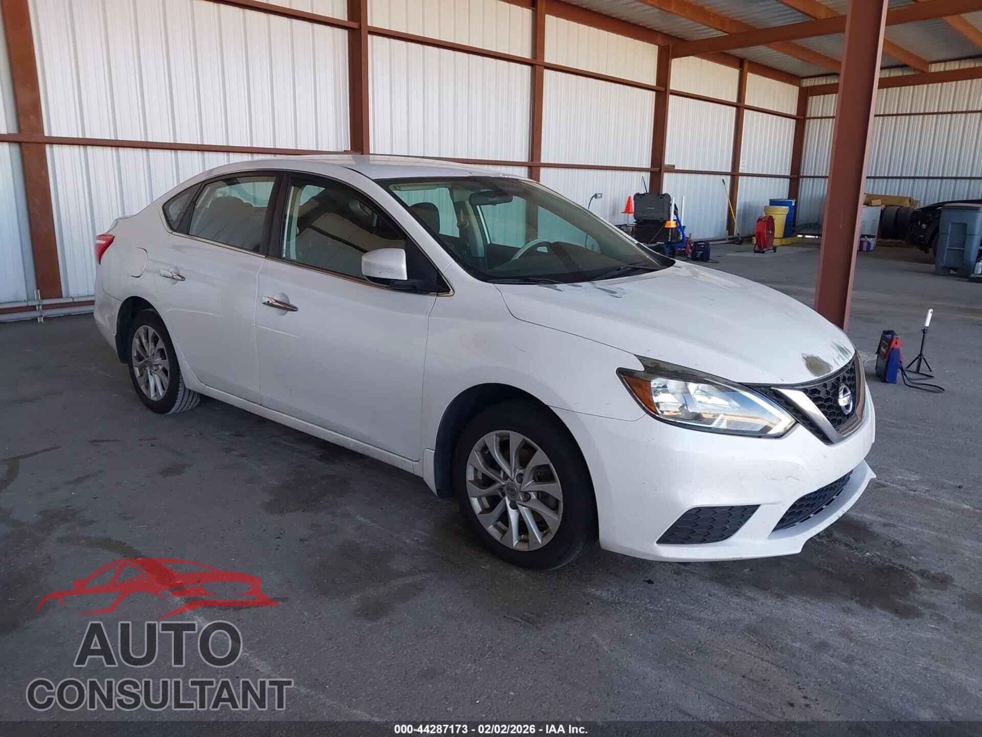 NISSAN SENTRA 2019 - 3N1AB7AP5KY237694
