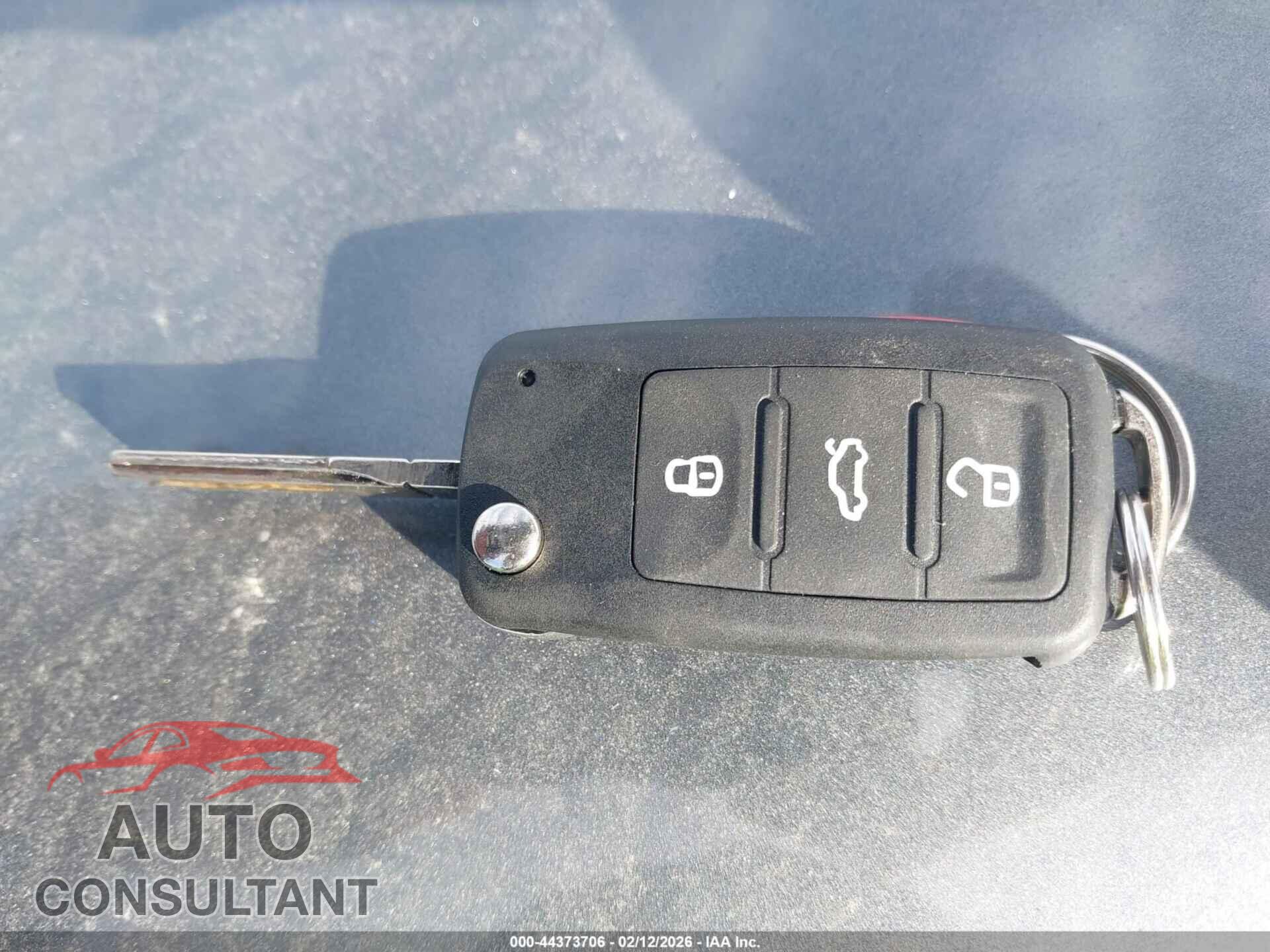 VOLKSWAGEN JETTA 2012 - 3VW4A7AJ4CM090864