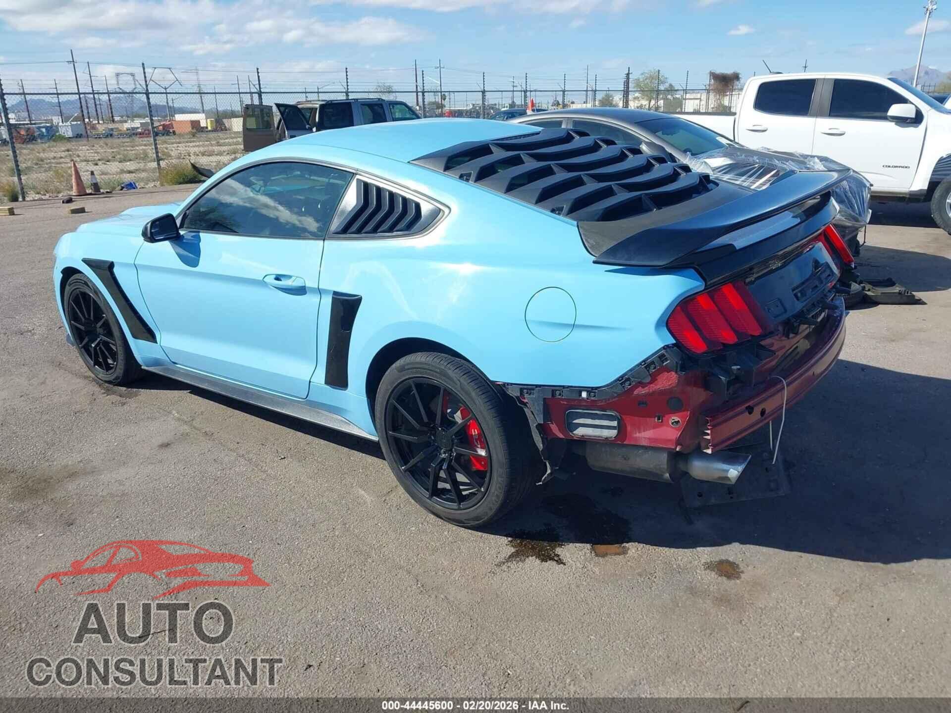 FORD MUSTANG 2017 - 1FA6P8AM3H5247670