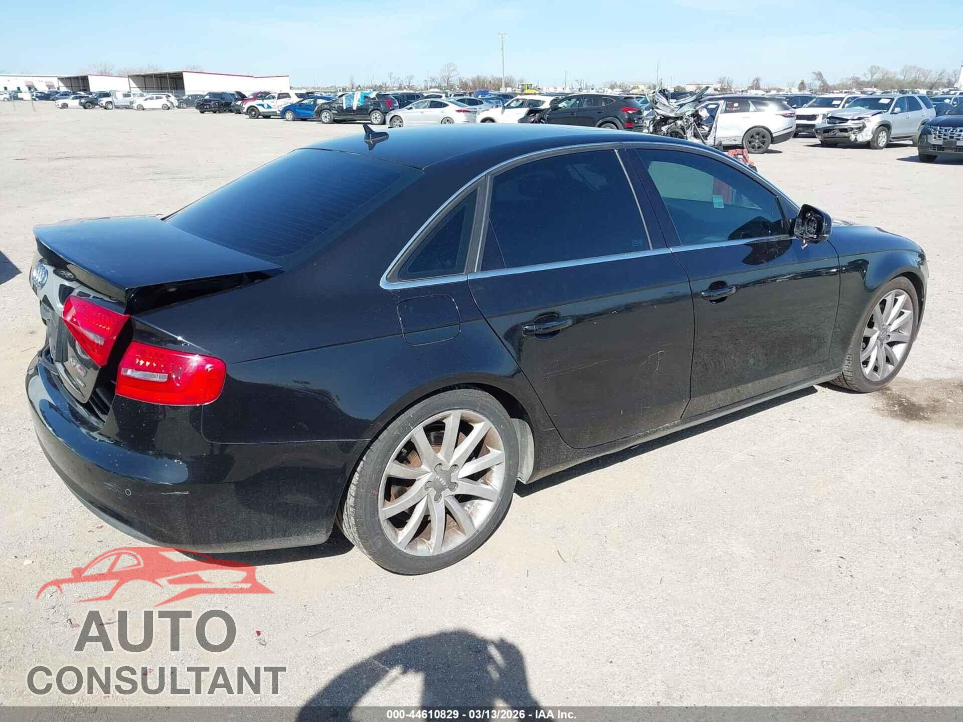 AUDI A4 2013 - WAUFFAFL8DN003315