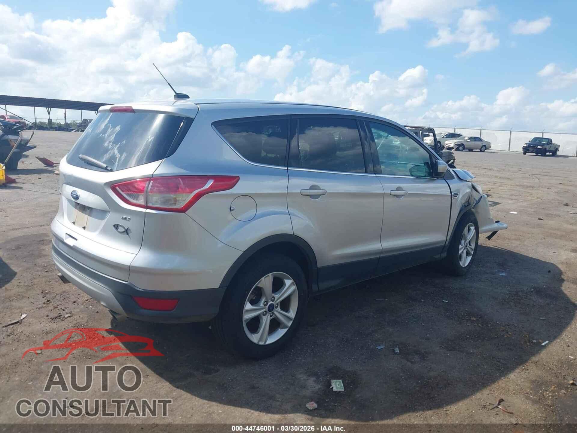 FORD ESCAPE 2016 - 1FMCU0G77GUA96860