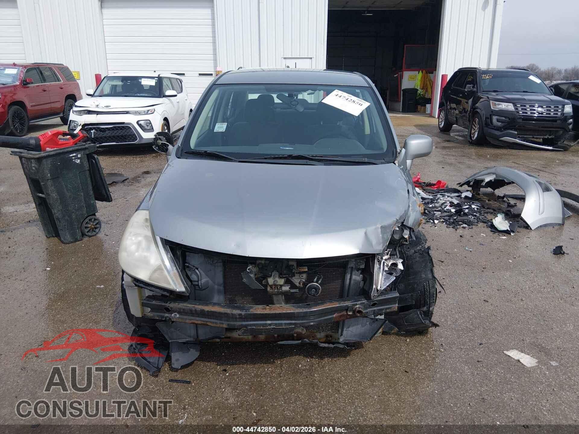 NISSAN VERSA 2009 - 3N1BC11E59L398552