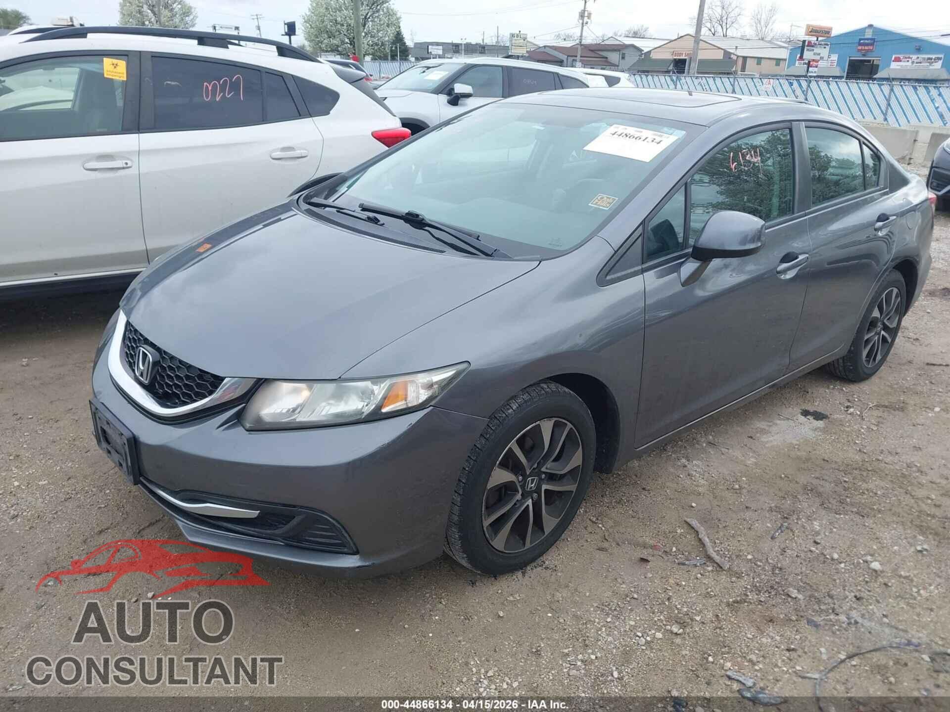 HONDA CIVIC 2013 - 19XFB2F88DE071232