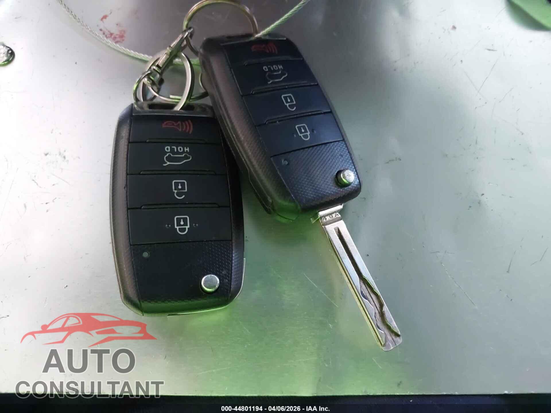 KIA SOUL 2014 - KNDJN2A20E7040689