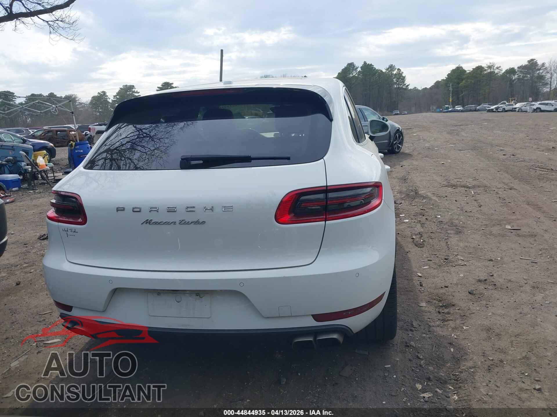 PORSCHE MACAN 2015 - WP1AF2A5XFLB90890