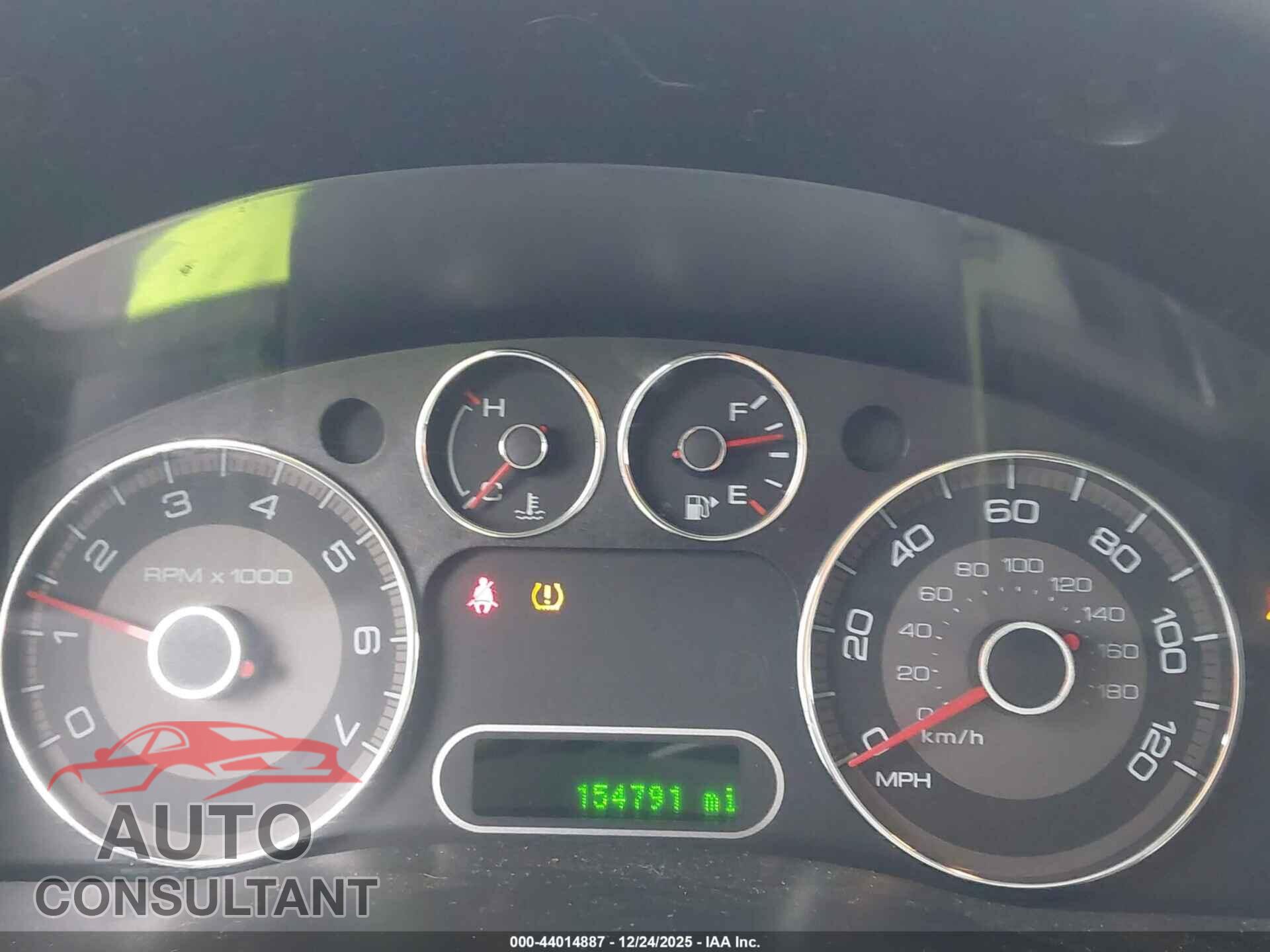 FORD TAURUS X 2009 - 1FMDK02W49GA05456