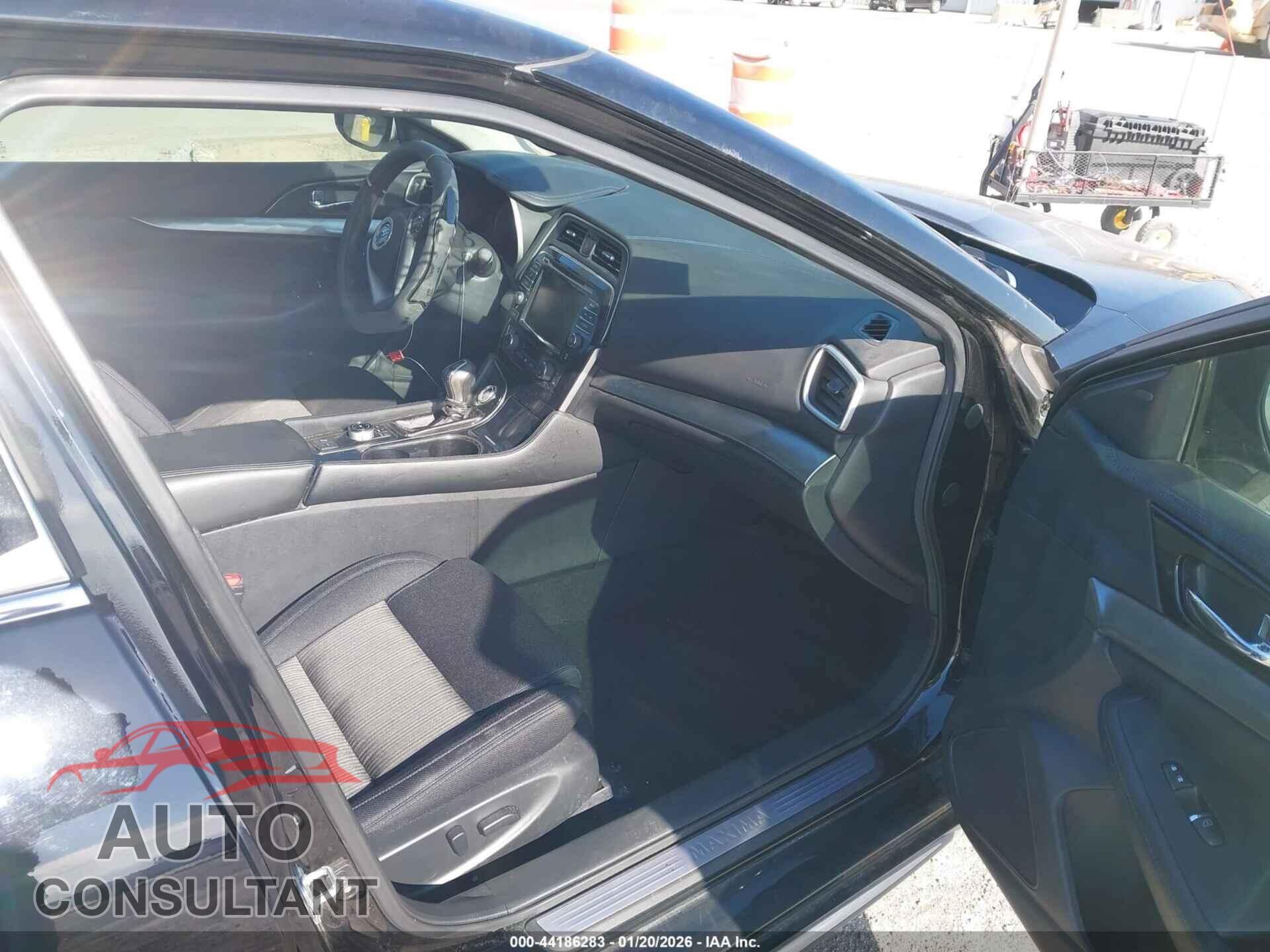 NISSAN MAXIMA 2020 - 1N4AA6BV4LC373399