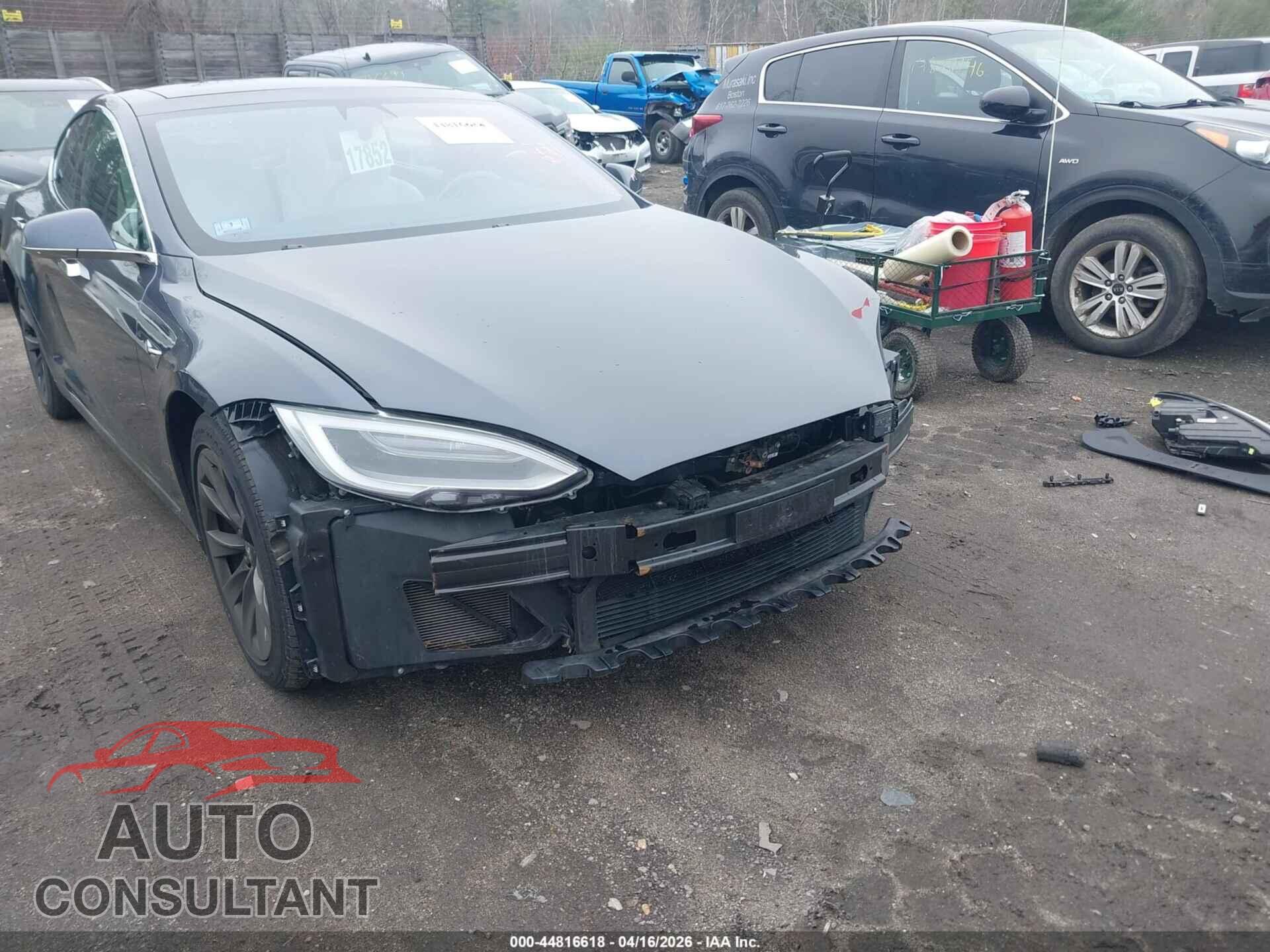 TESLA MODEL S 2018 - 5YJSA1E40JF293215
