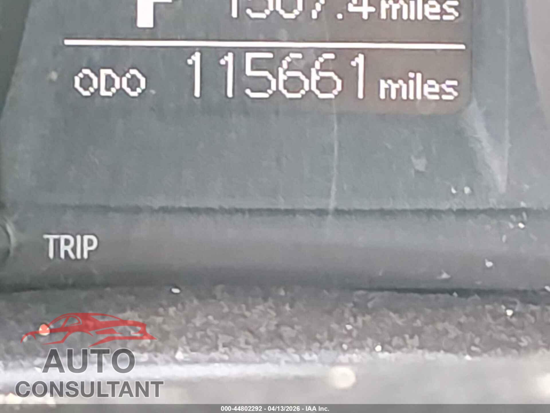 TOYOTA COROLLA 2015 - 5YFBURHE4FP292901