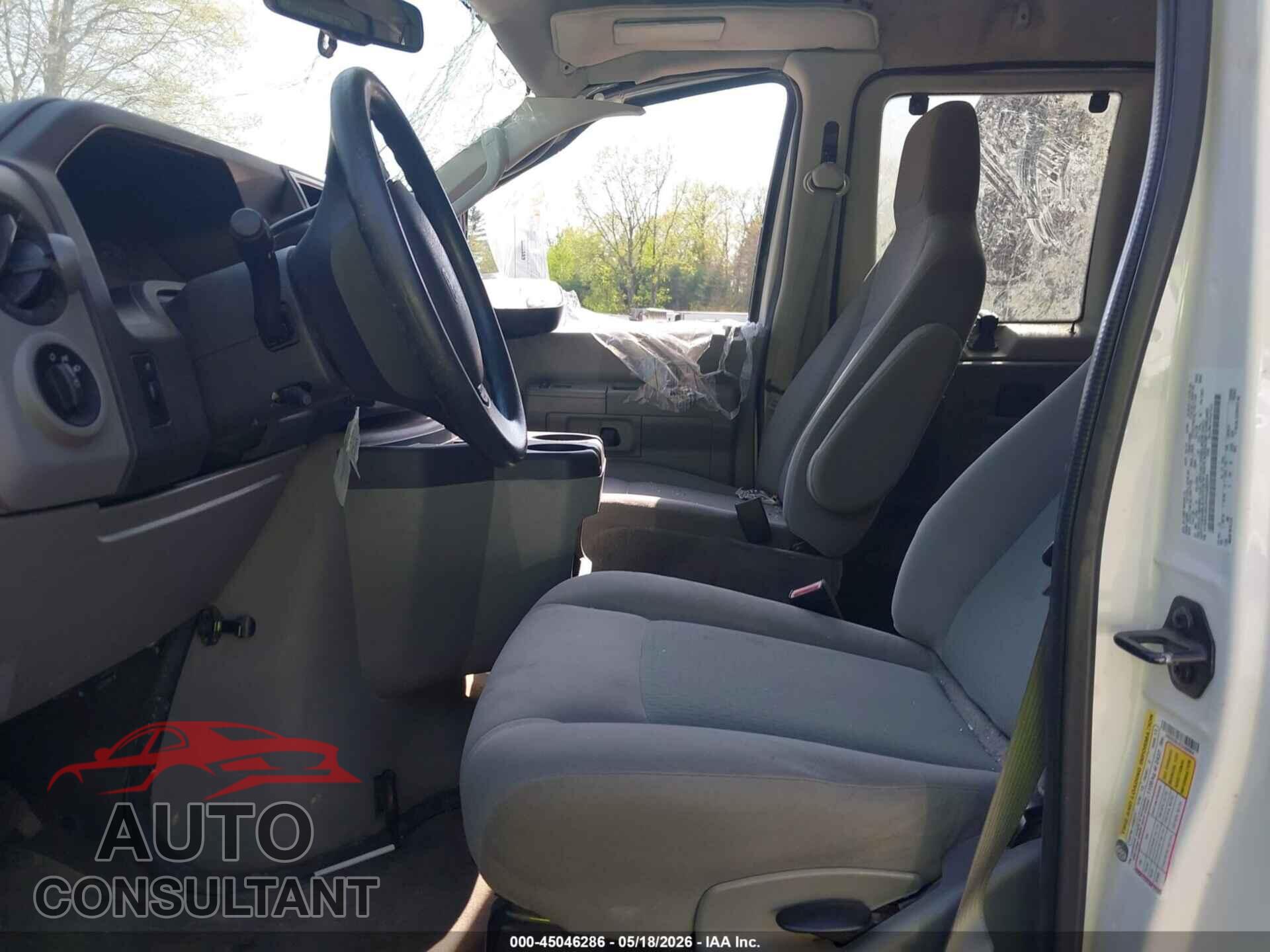 FORD E-350 SUPER DUTY 2012 - 1FBSS3BL6CDA88954