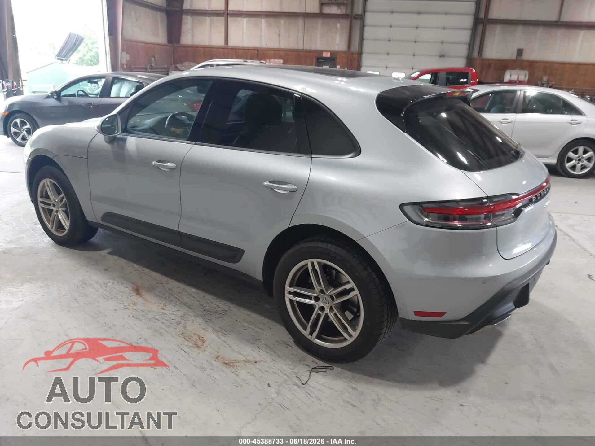 PORSCHE MACAN 2024 - WP1AA2A5XRLB12922