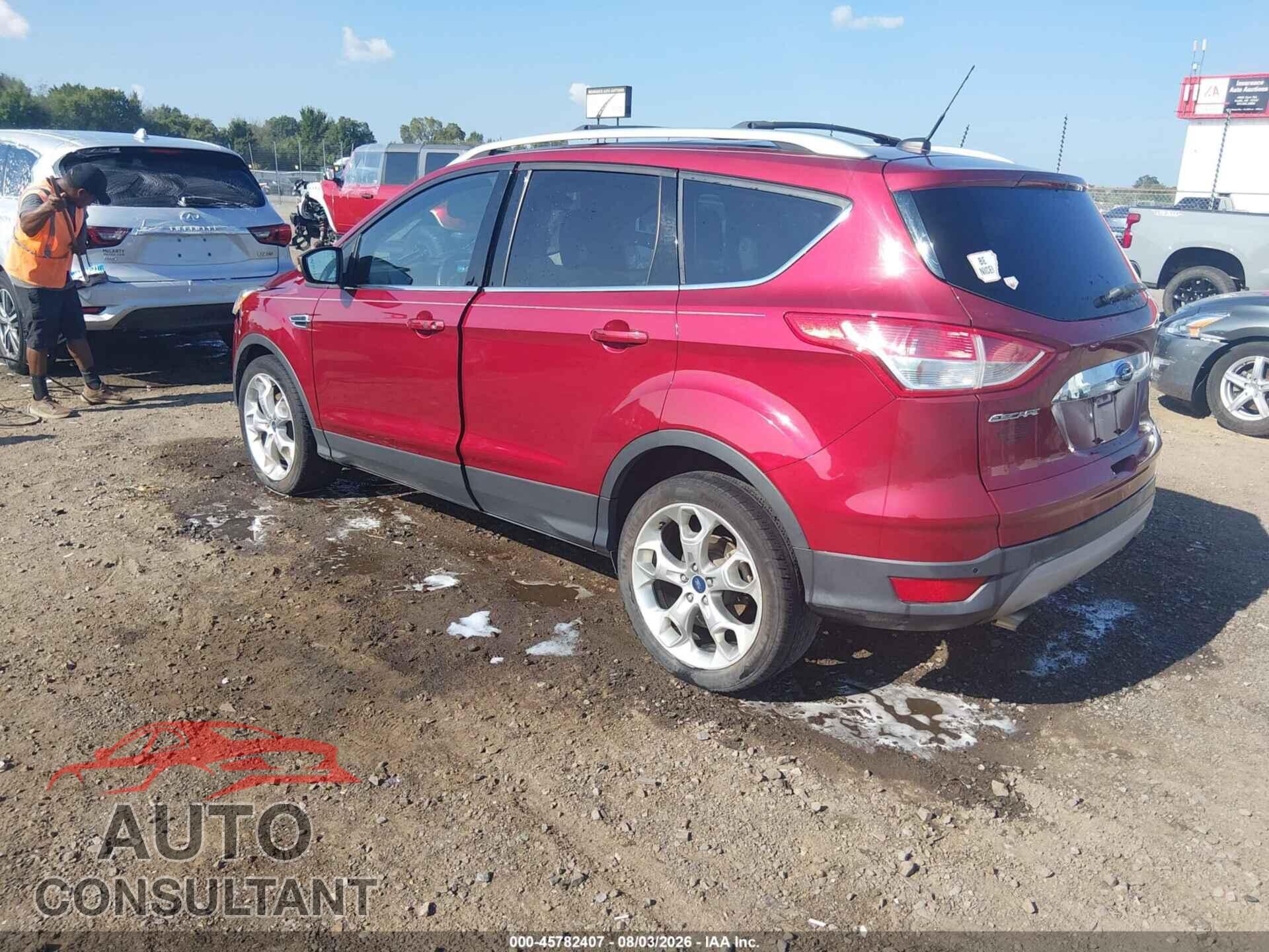 FORD ESCAPE 2014 - 1FMCU9J94EUC57063