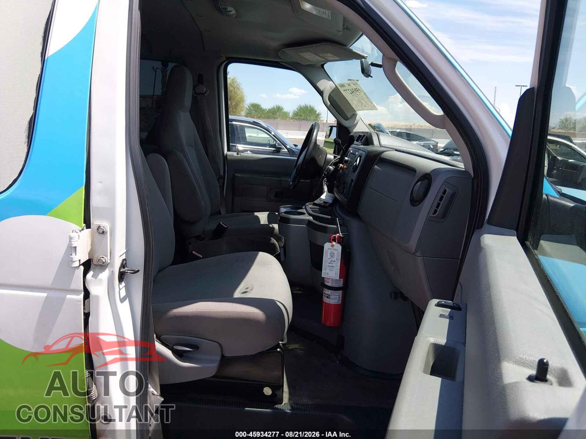 FORD E-350 SUPER DUTY 2013 - 1FBSS3BL0DDA05150