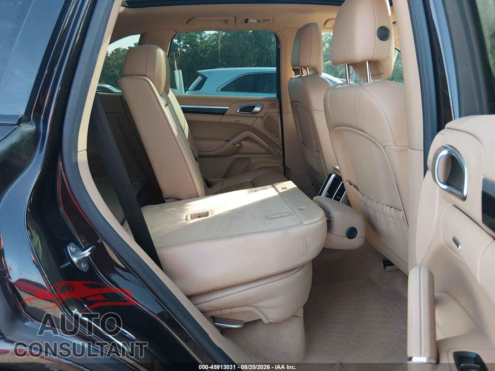 PORSCHE CAYENNE 2017 - WP1AA2A20HKA82260