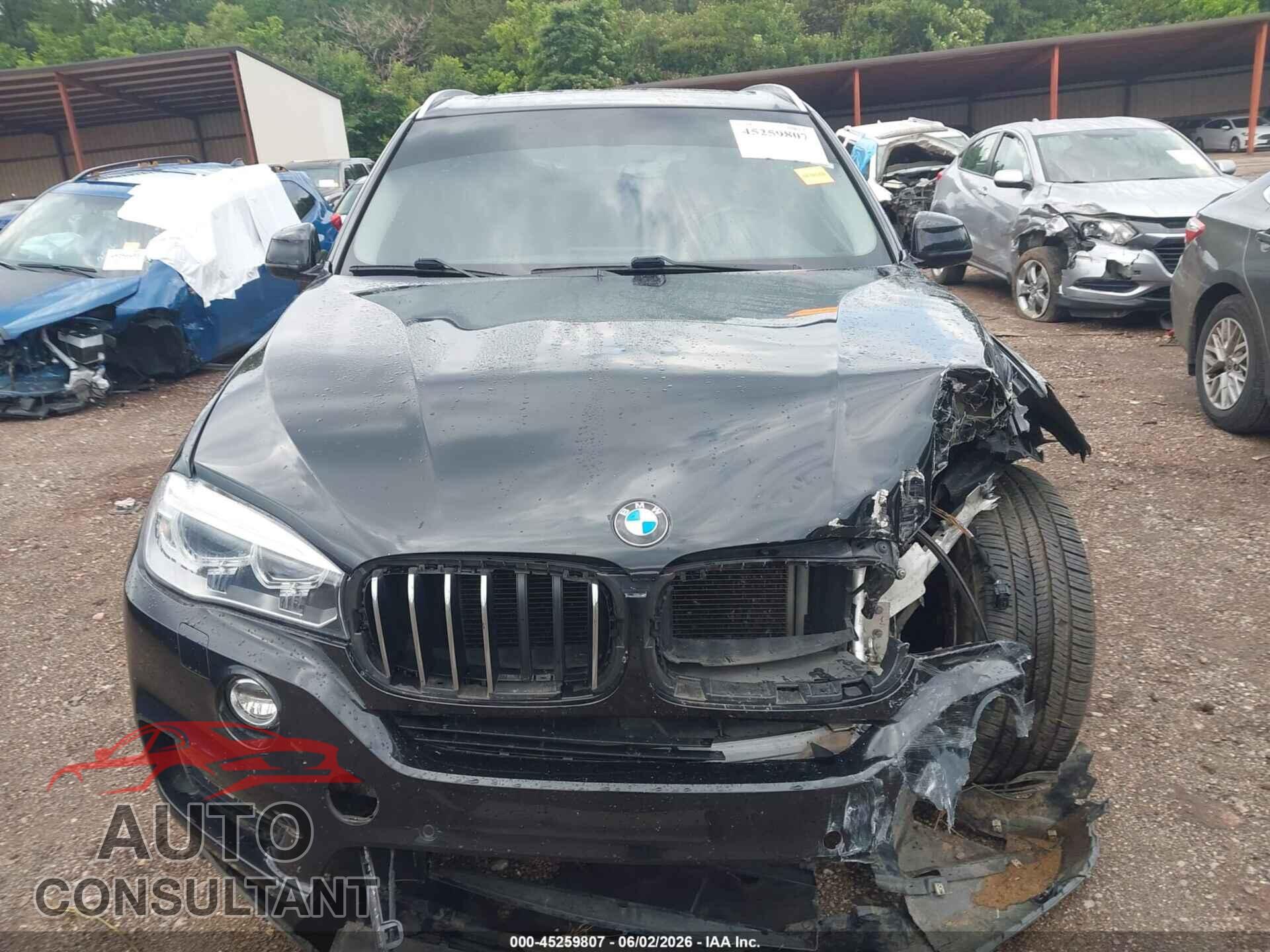 BMW X5 2014 - 5UXKR0C58E0K48251