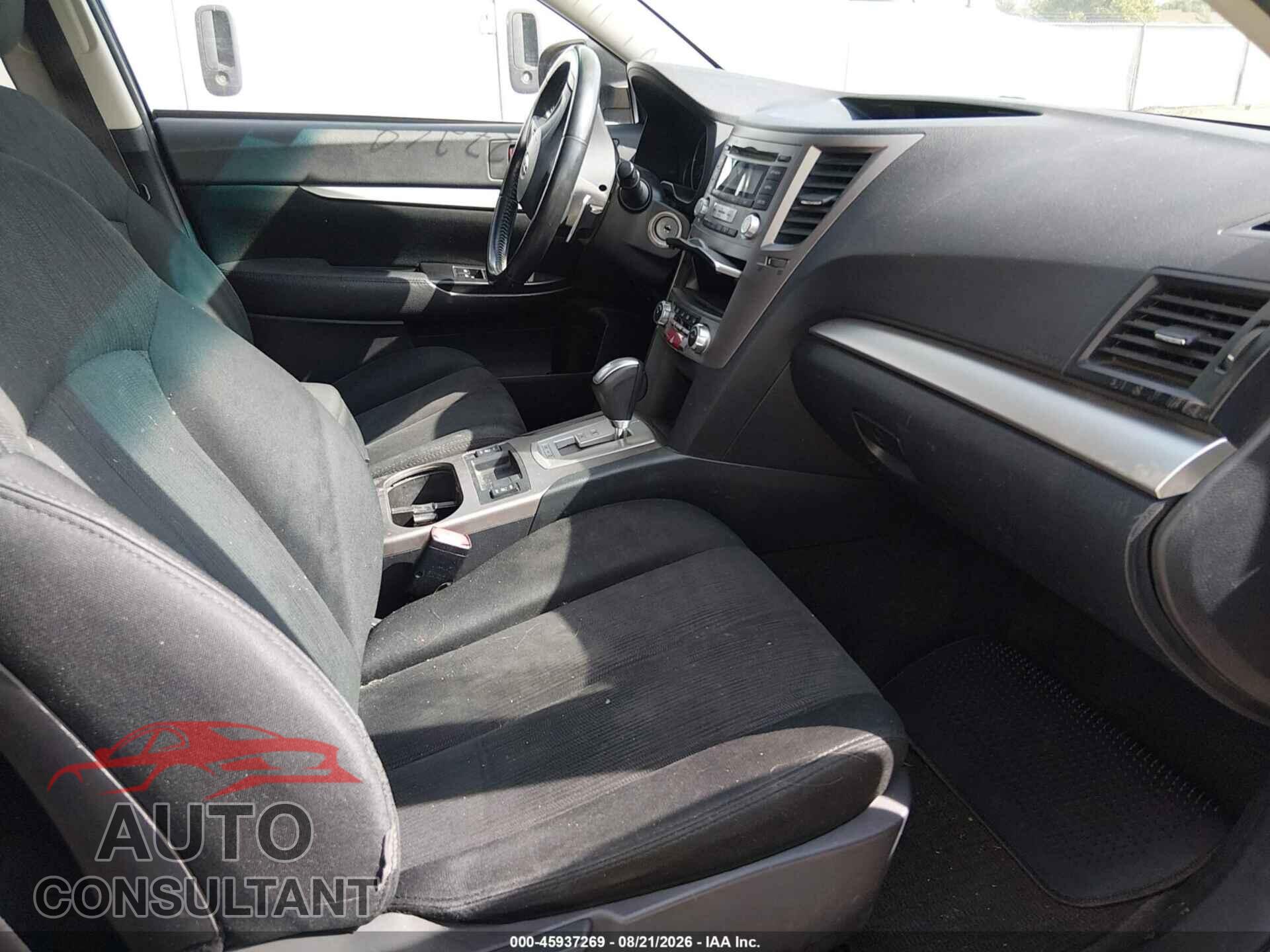 SUBARU OUTBACK 2013 - 4S4BRBCC5D3276867