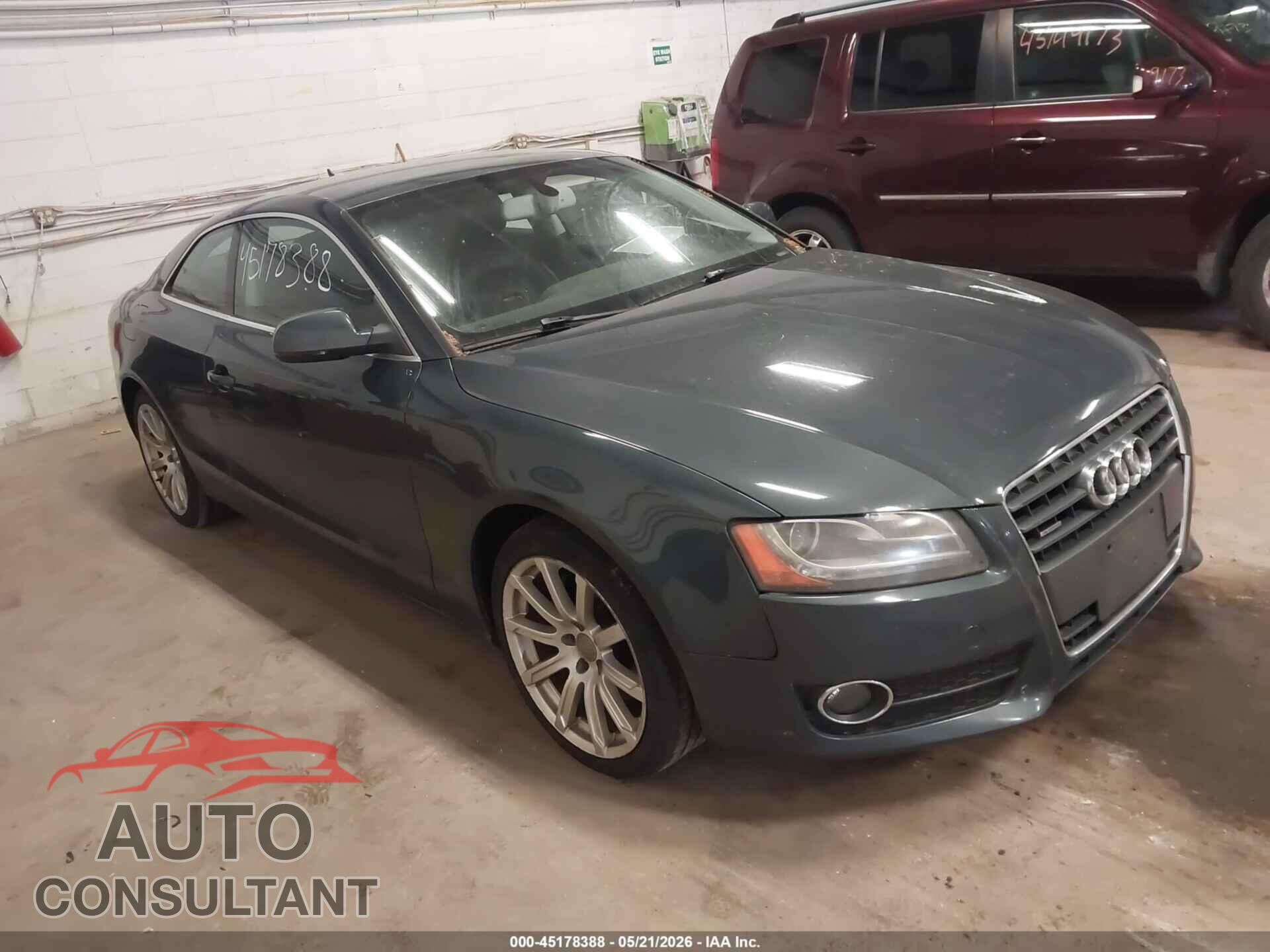 AUDI A5 2011 - WAULFAFR9BA067004