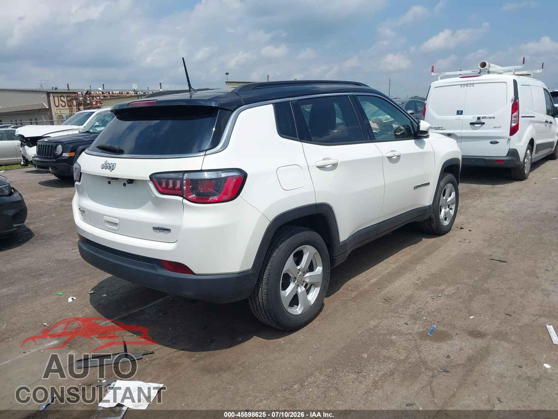 JEEP COMPASS 2018 - 3C4NJDBB8JT326318