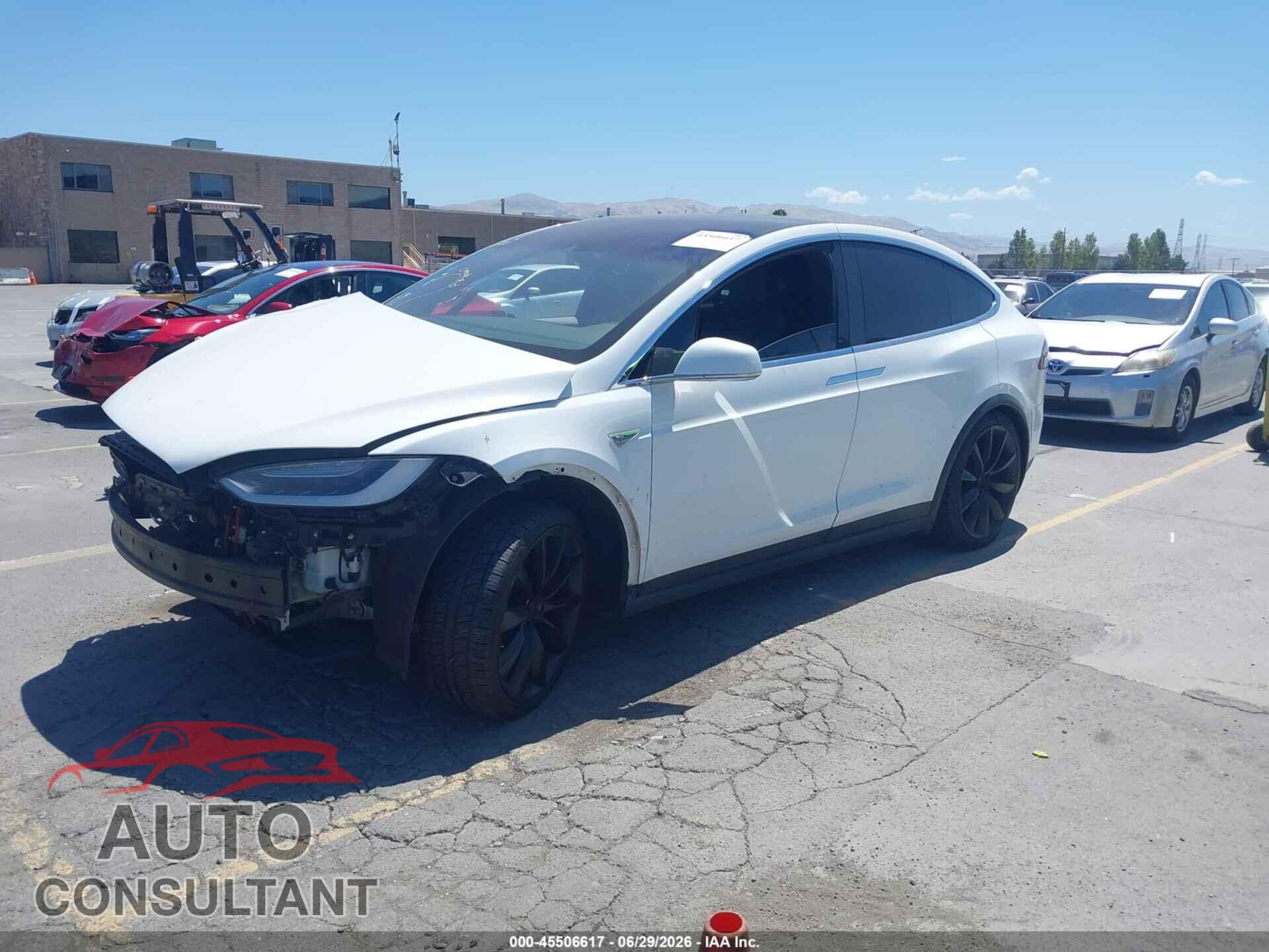 TESLA MODEL X 2016 - 5YJXCAE49GF001277