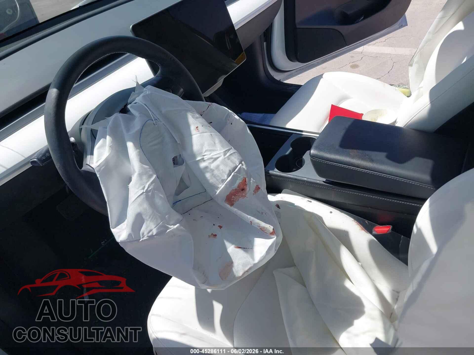 TESLA MODEL 3 2023 - 5YJ3E1EA2PF565898