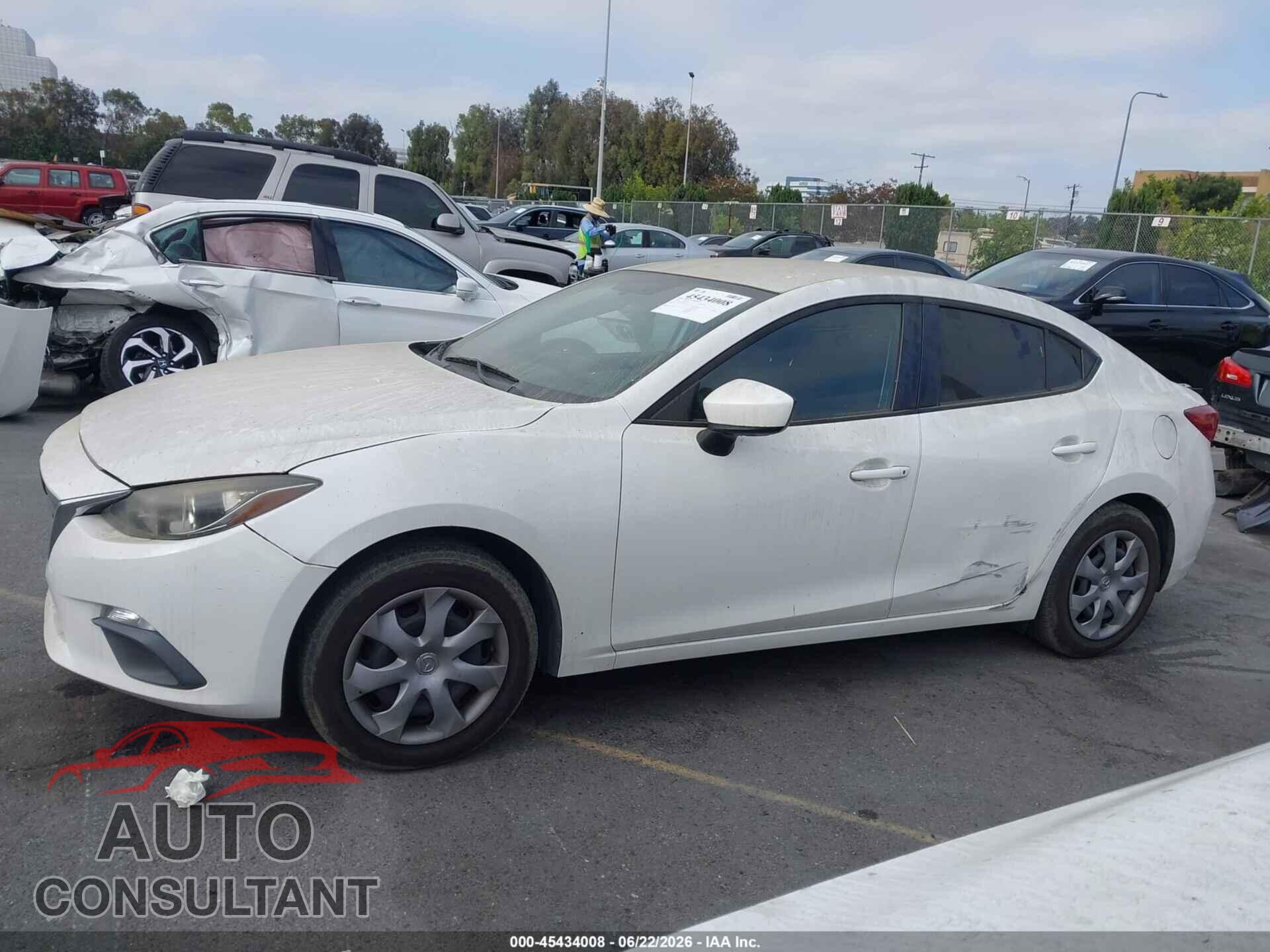 MAZDA MAZDA3 2016 - JM1BM1T76G1290051