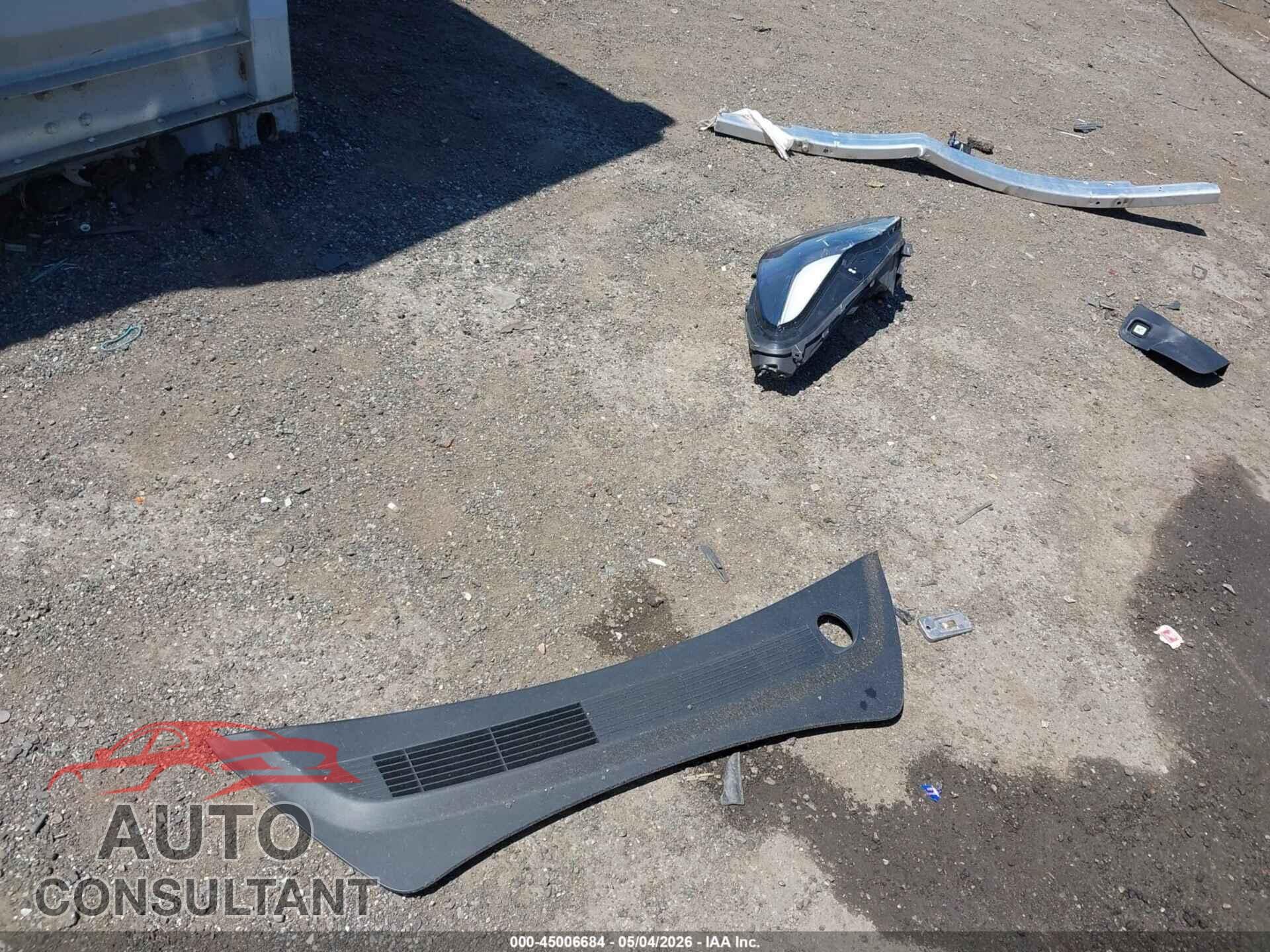 TESLA MODEL 3 2021 - 5YJ3E1EBXMF906954