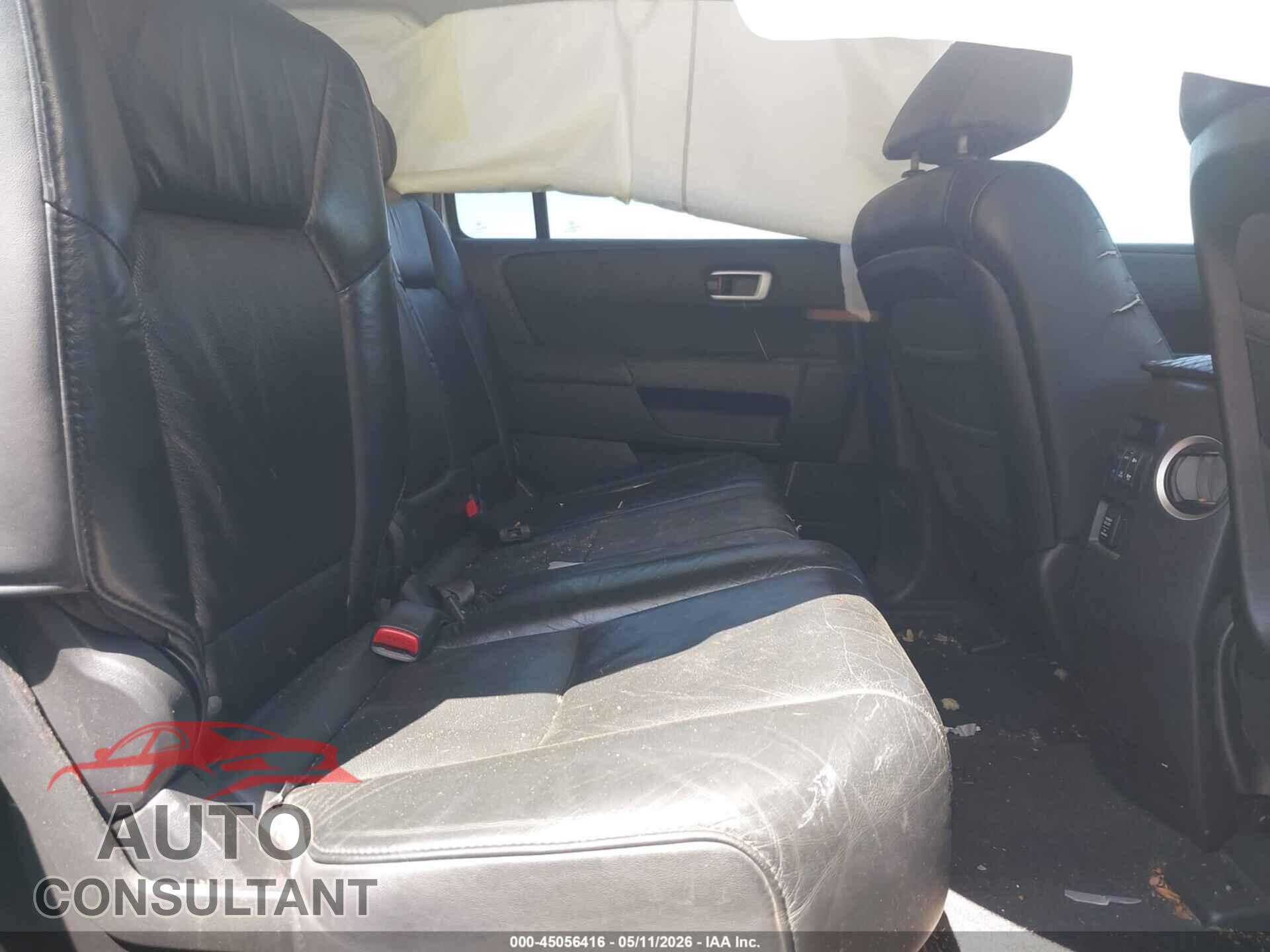 HONDA PILOT 2011 - 5FNYF3H51BB041082