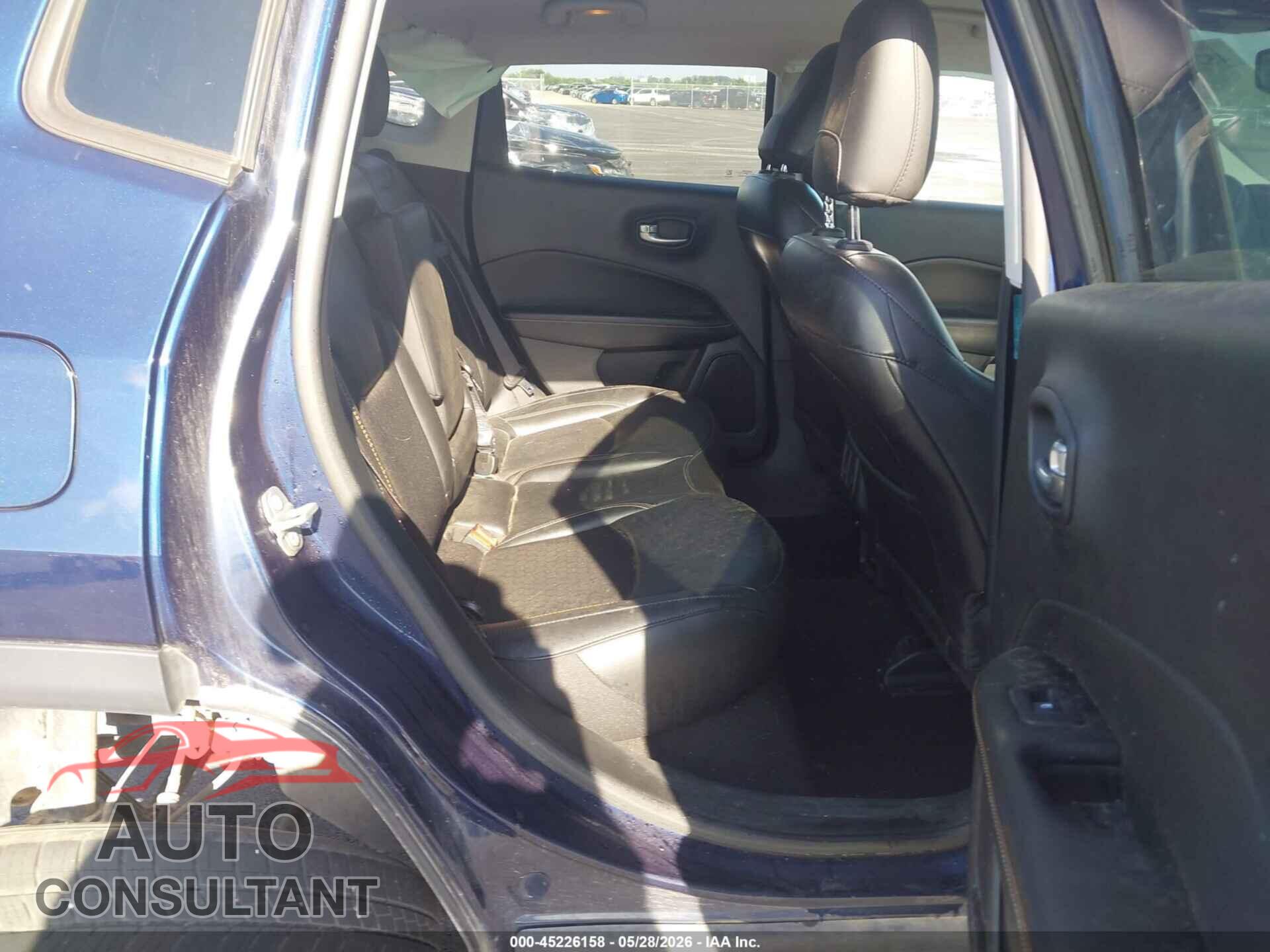 JEEP COMPASS 2020 - 3C4NJDBB9LT229552