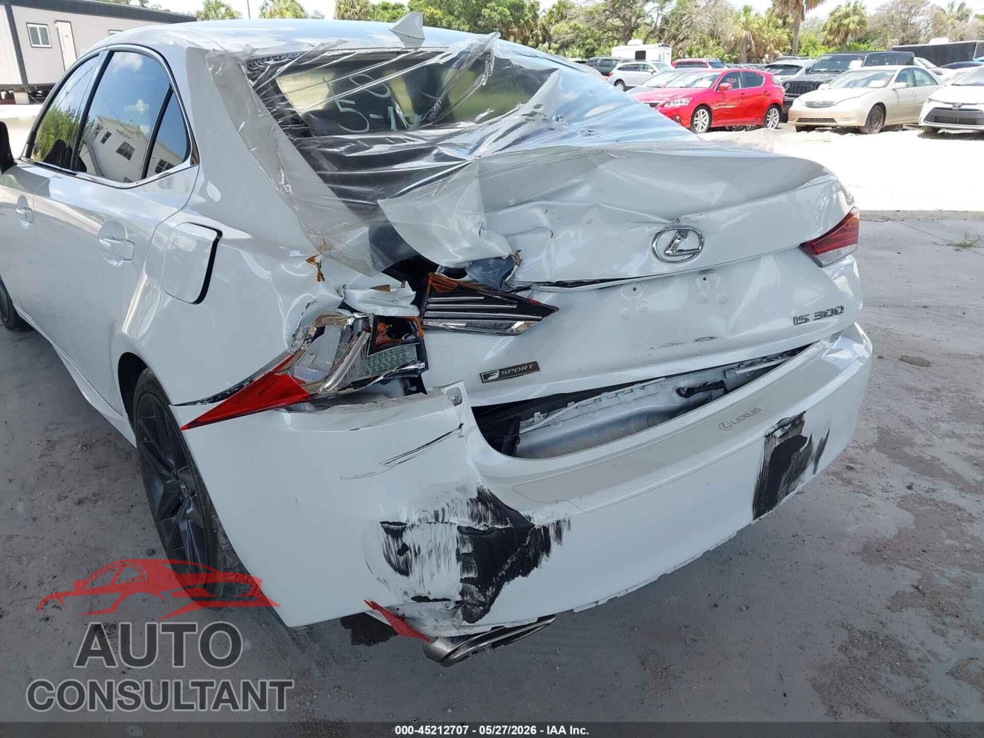 LEXUS IS 300 2020 - JTHGA1D24L5106356