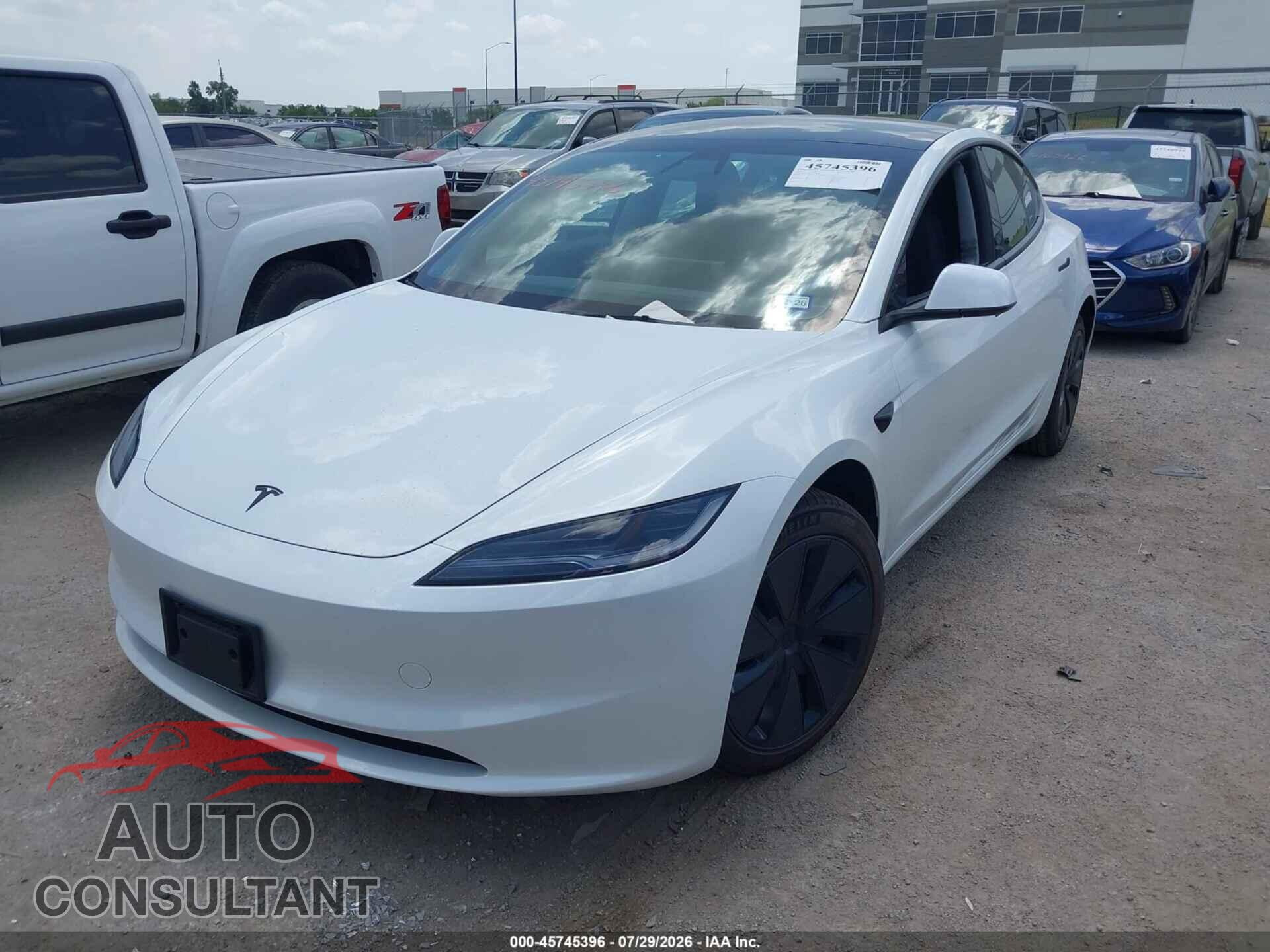 TESLA MODEL 3 2026 - 5YJ3E1EA1TF143180