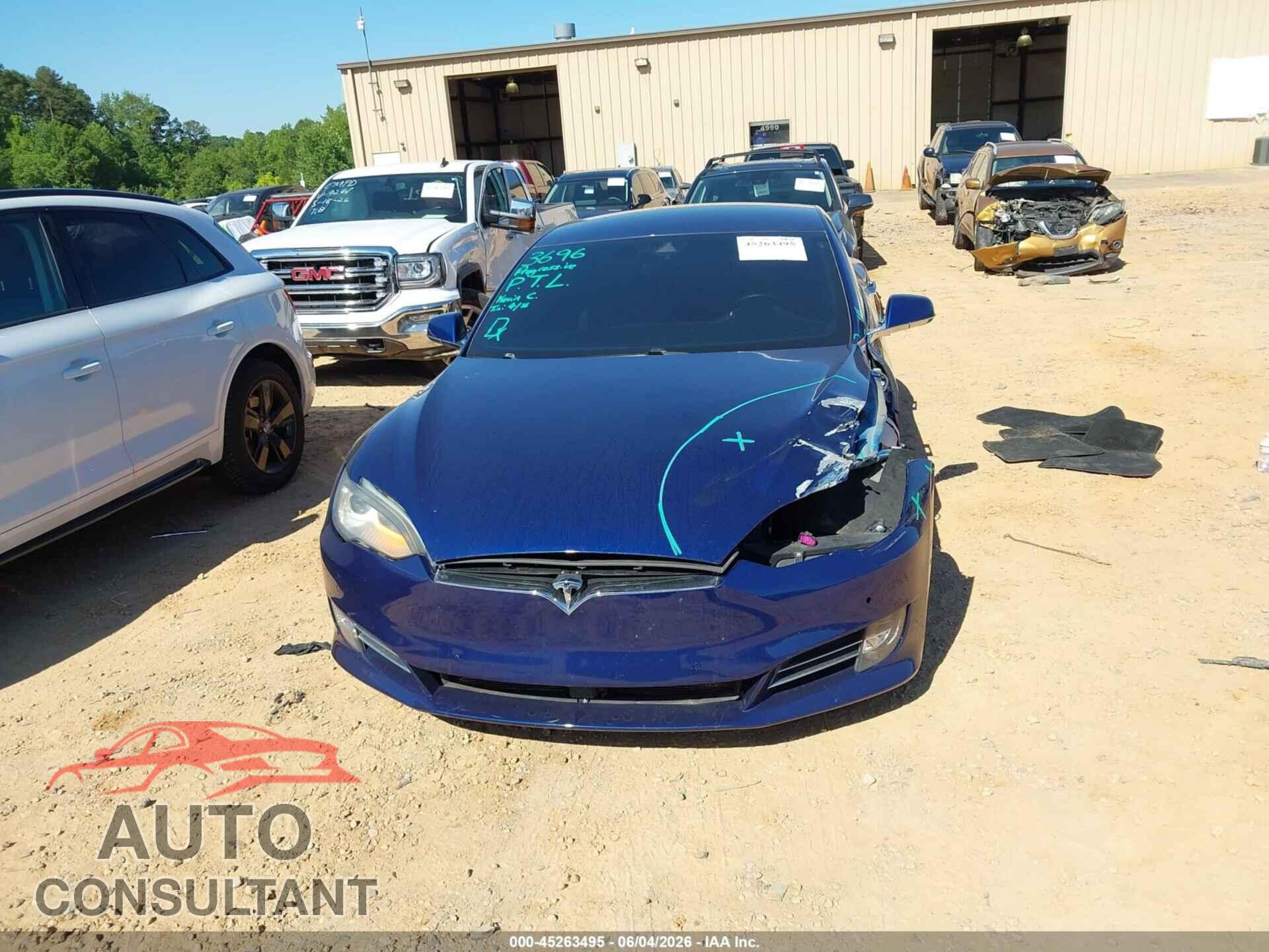 TESLA MODEL S 2015 - 5YJSA1E21FF103704