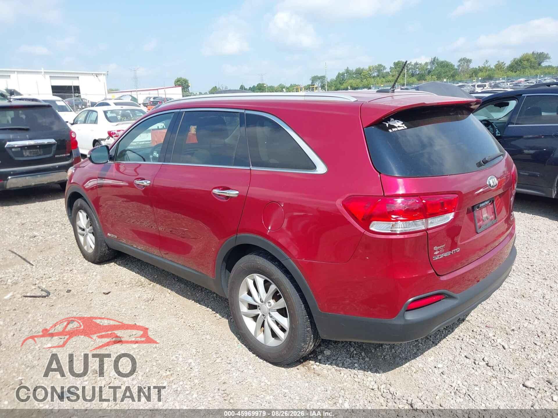KIA SORENTO 2017 - 5XYPGDA56HG324121