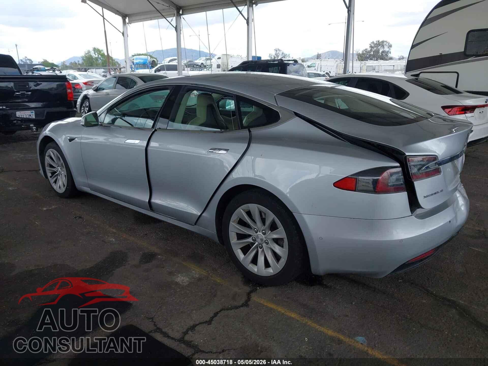 TESLA MODEL S 2016 - 5YJSA1E16GF176656