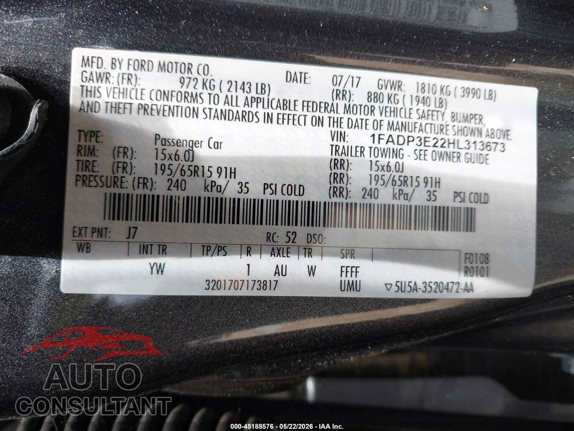FORD FOCUS 2017 - 1FADP3E22HL313673