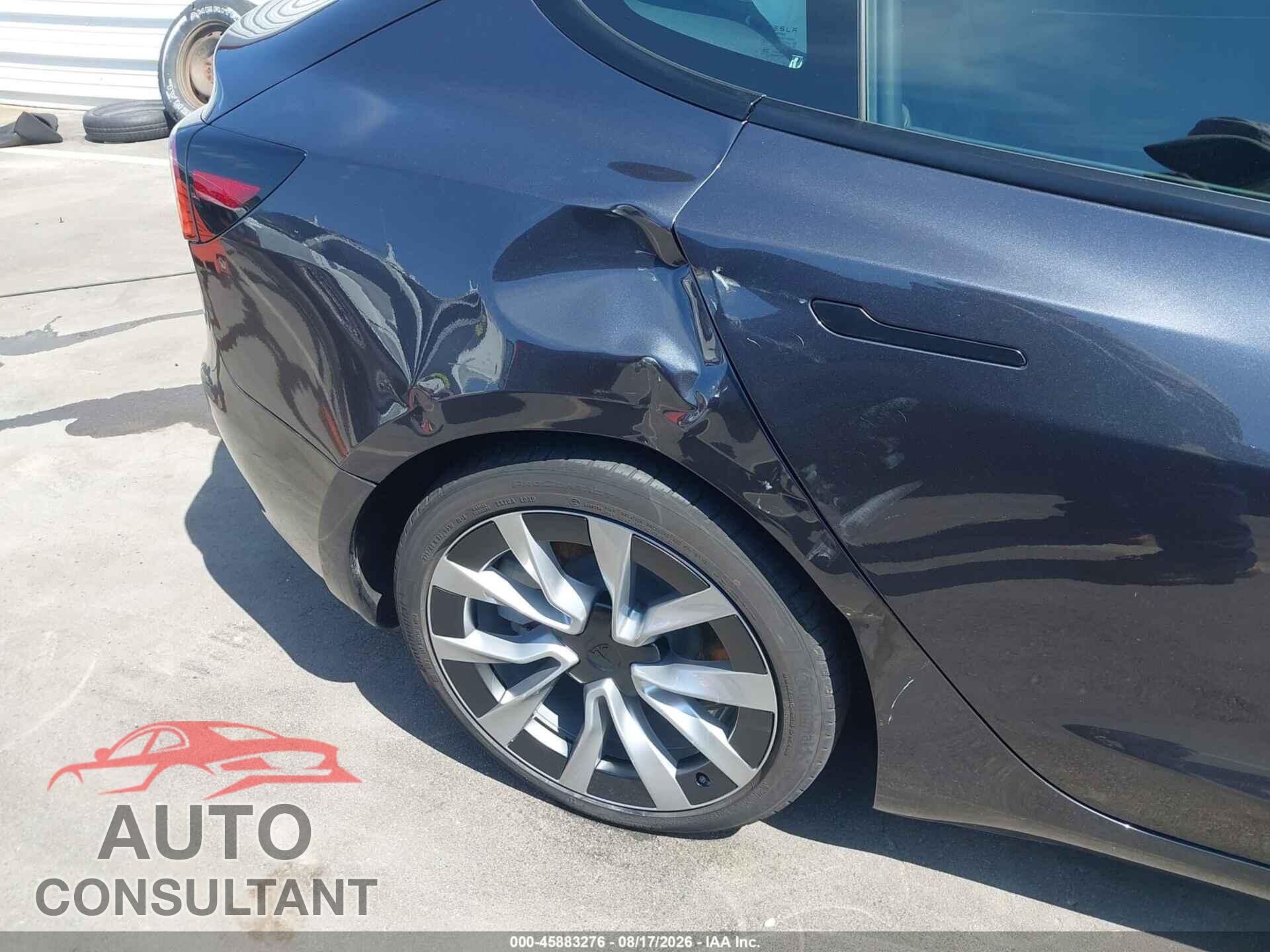 TESLA MODEL 3 2024 - 5YJ3E1EB2RF795761