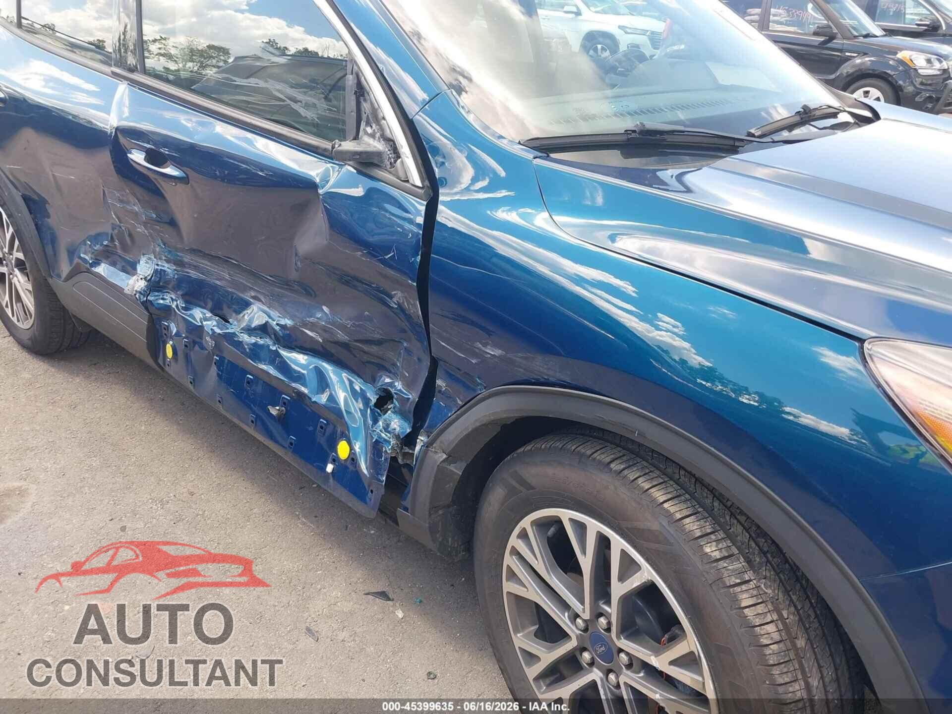 FORD ESCAPE 2020 - 1FMCU9H94LUA72336