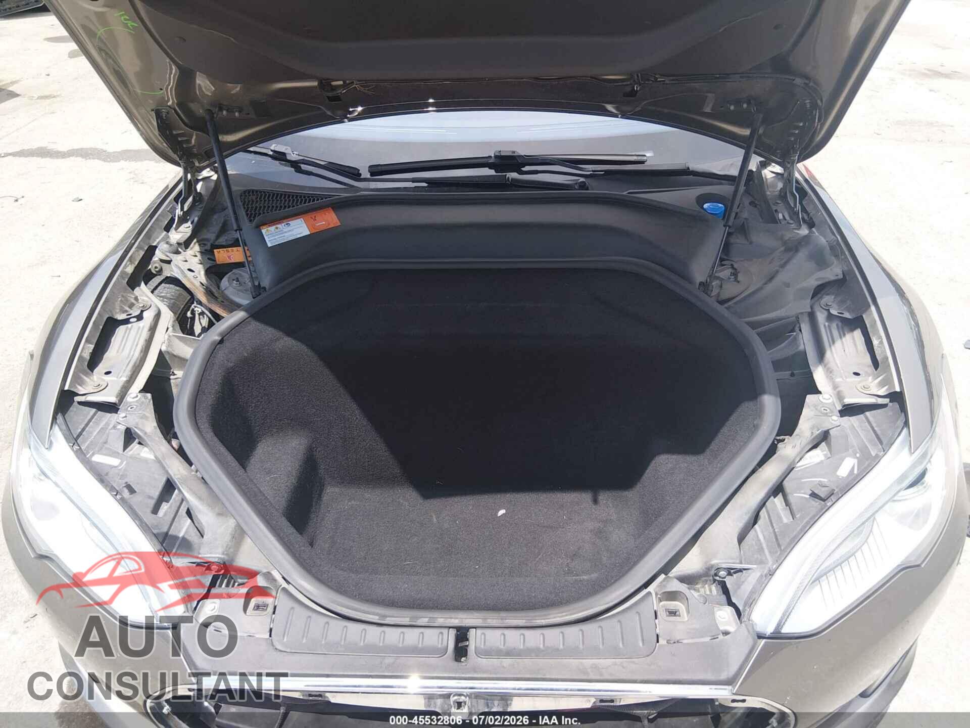 TESLA MODEL S 2015 - 5YJSA1H22FF093258