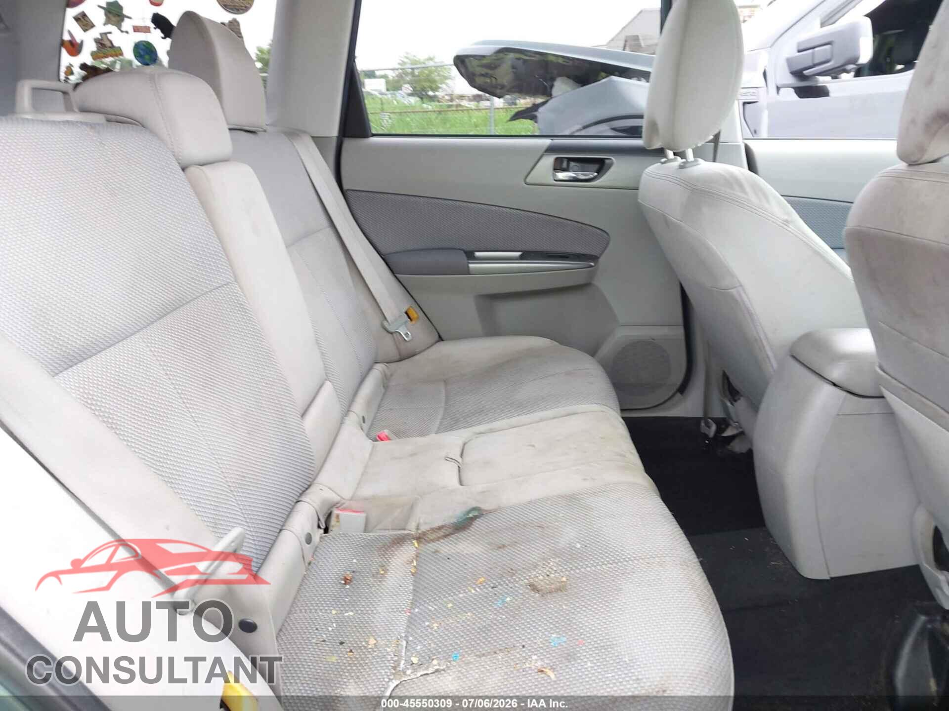 SUBARU FORESTER 2011 - JF2SHBDC3BH742013