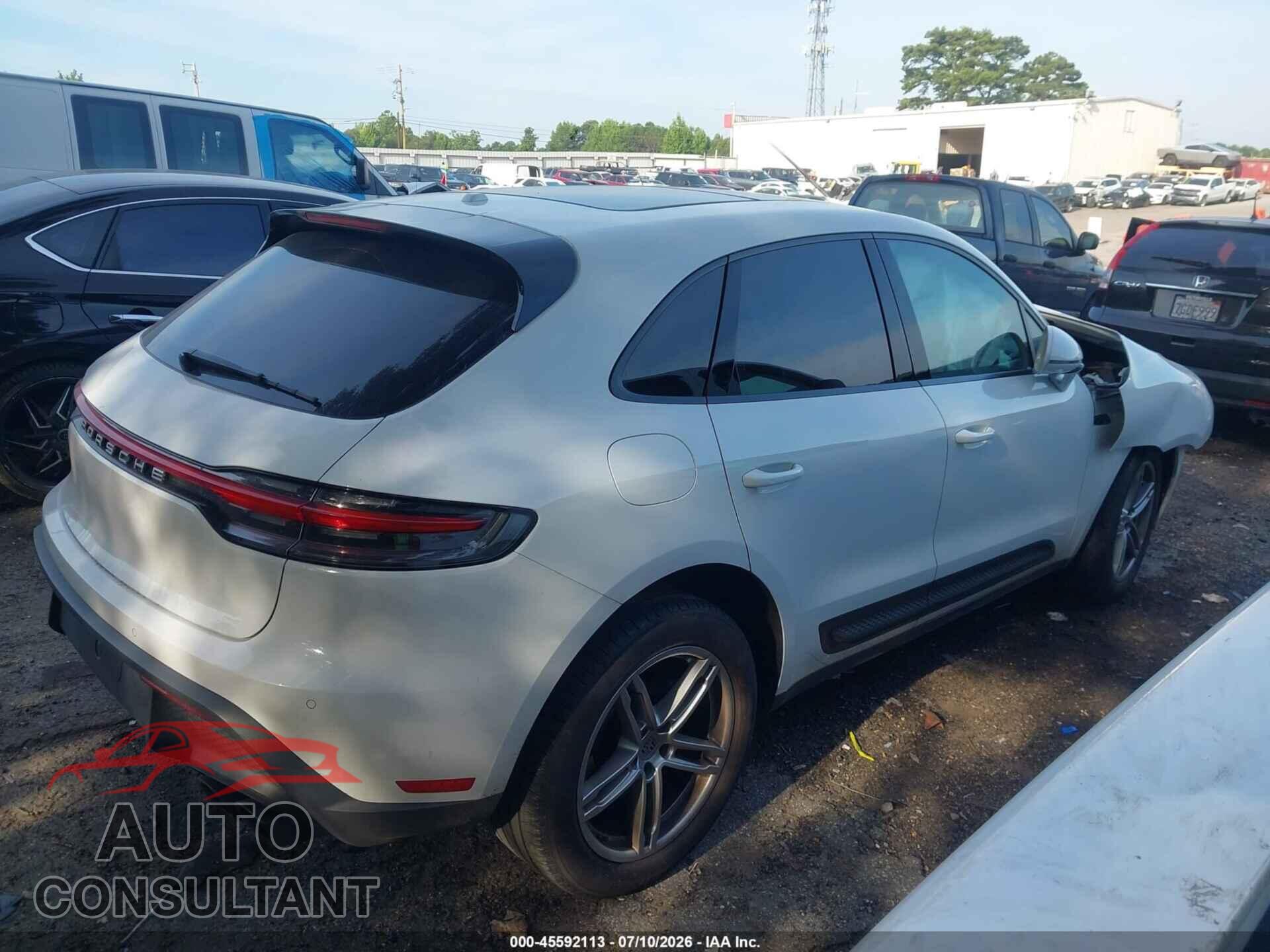 PORSCHE MACAN 2022 - WP1AA2A56NLB10689