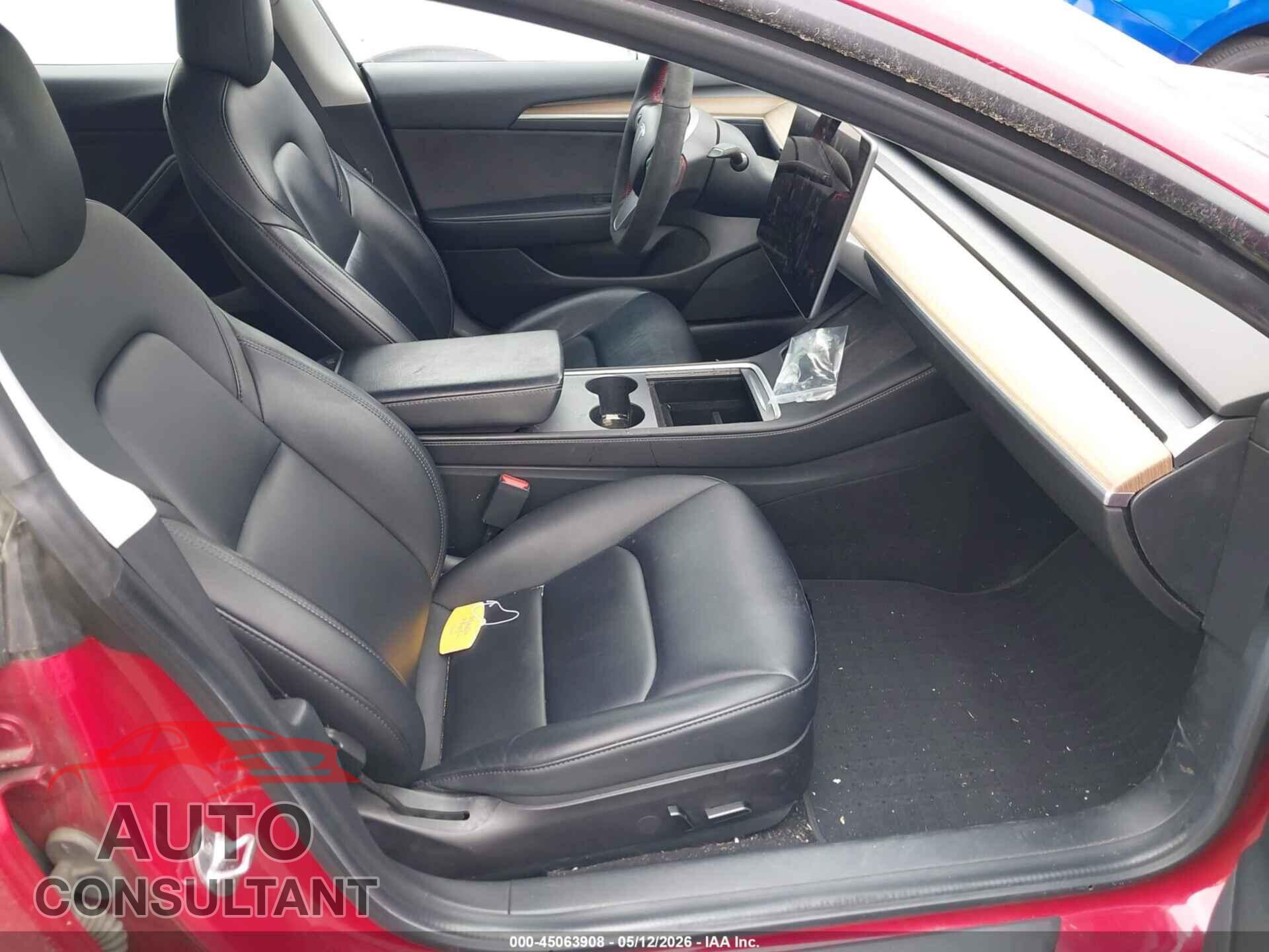 TESLA MODEL 3 2021 - 5YJ3E1EB6MF052481