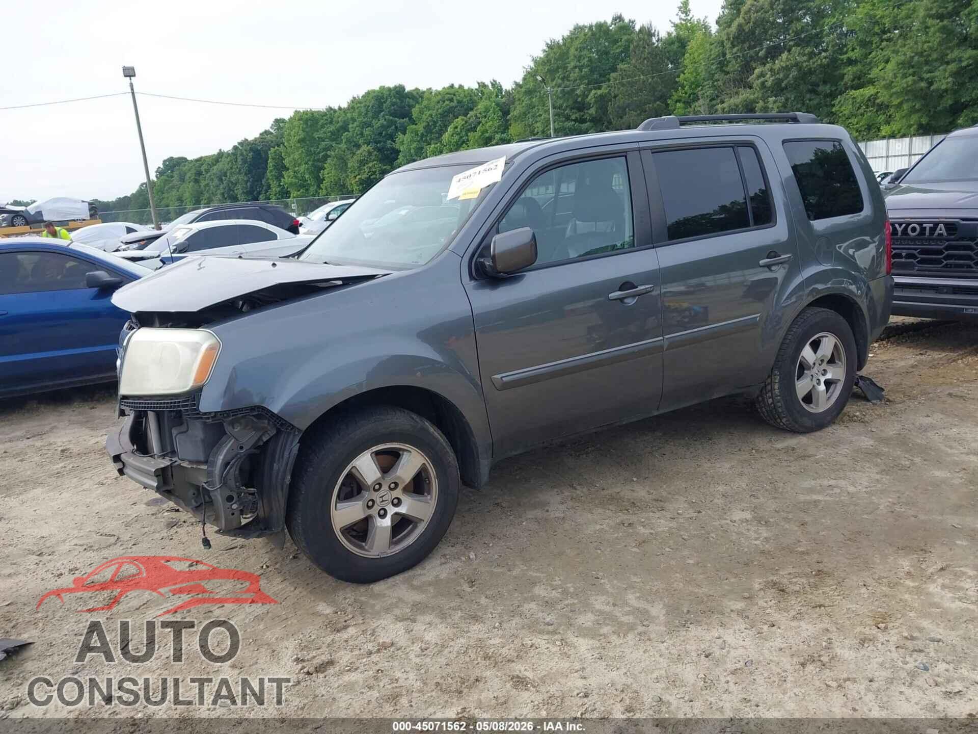 HONDA PILOT 2011 - 5FNYF4H59BB035794