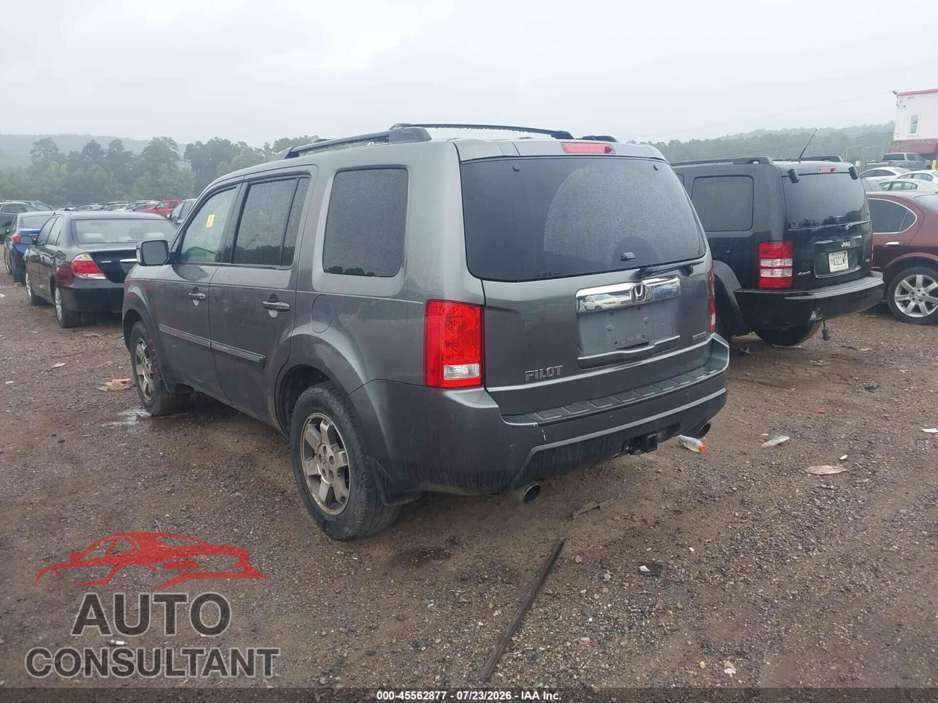HONDA PILOT 2011 - 5FNYF3H96BB044854