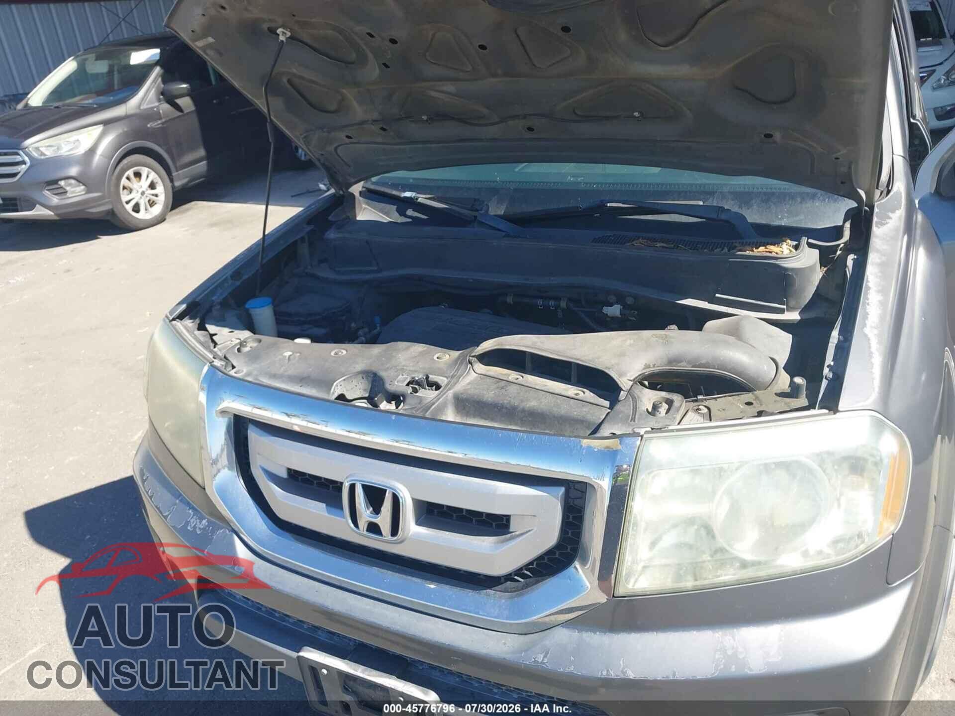 HONDA PILOT 2011 - 5FNYF3H99BB015123