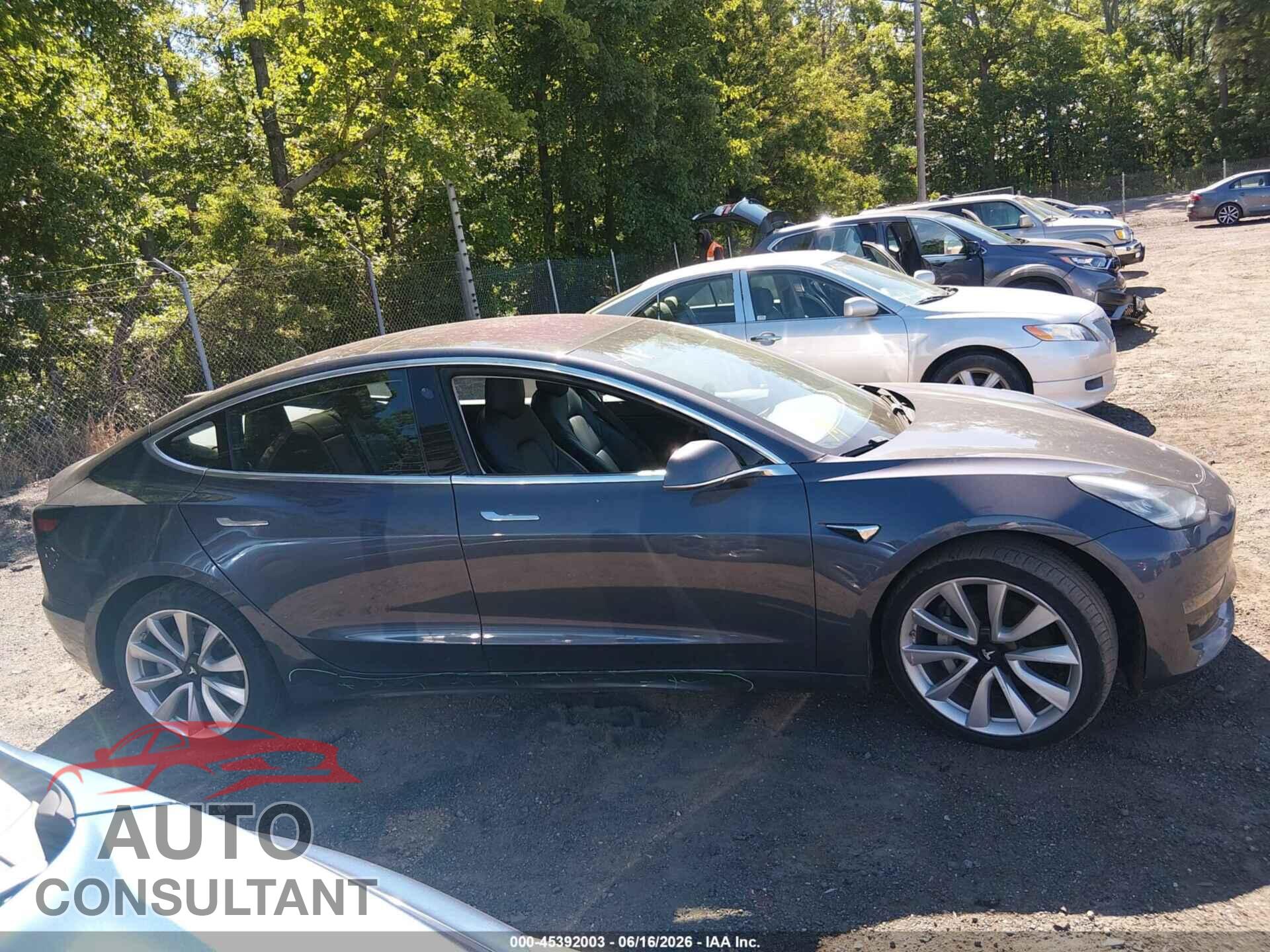 TESLA MODEL 3 2018 - 5YJ3E1EA3JF023975